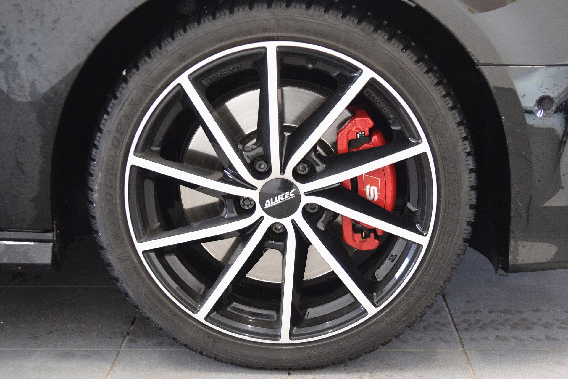 AUDI S3 Sportback 2.0 TFSI quattro S-tronic-image-15
