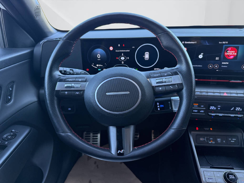 HYUNDAI Kona 1.6 GDi Hybrid N-Line-image-9