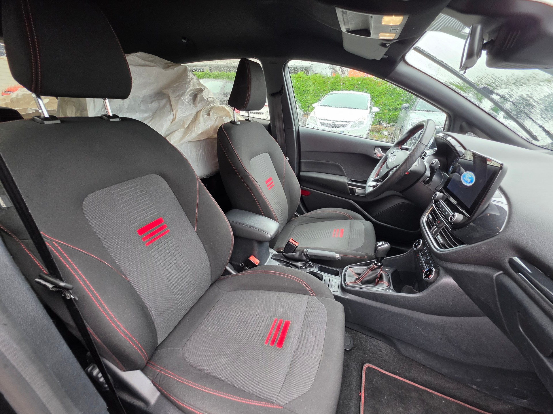 FORD Fiesta 1.0 SCTi MHEV ST-Line-image-8