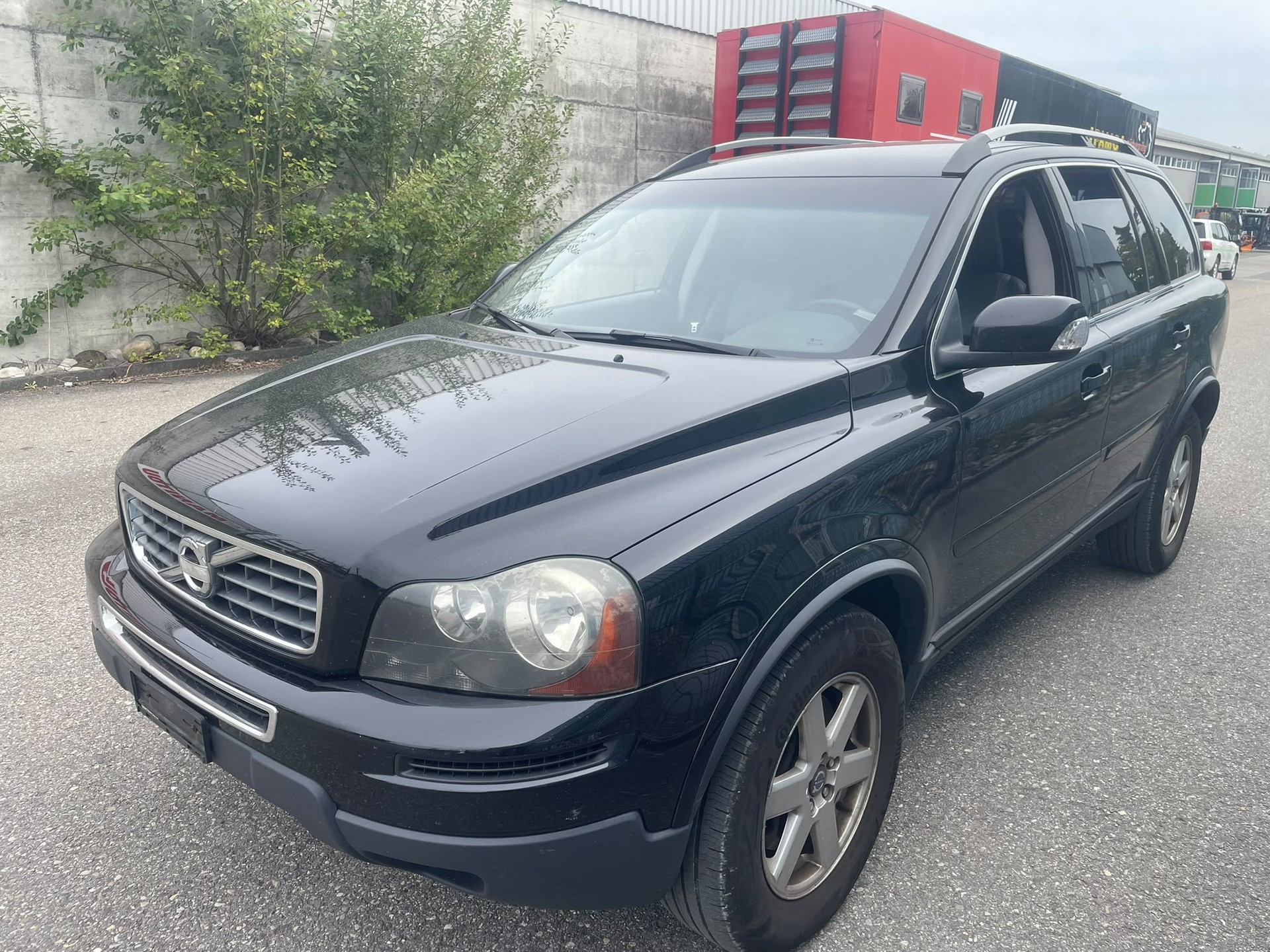 VOLVO XC90 D5 AWD Momentum Geartronic-image-5
