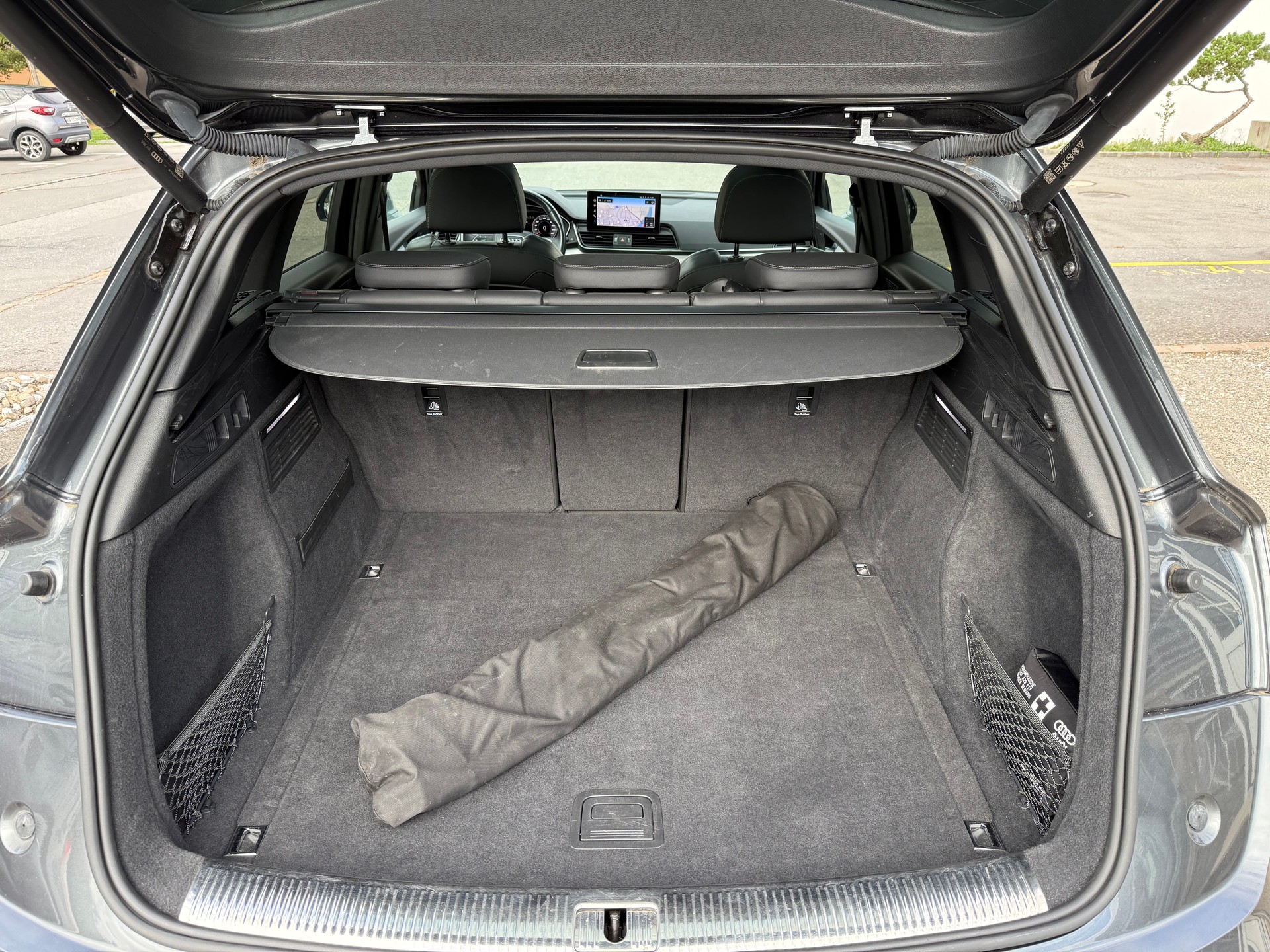 AUDI Q5 2.0 40 TDI S Line quattro S-Tronic-image-14