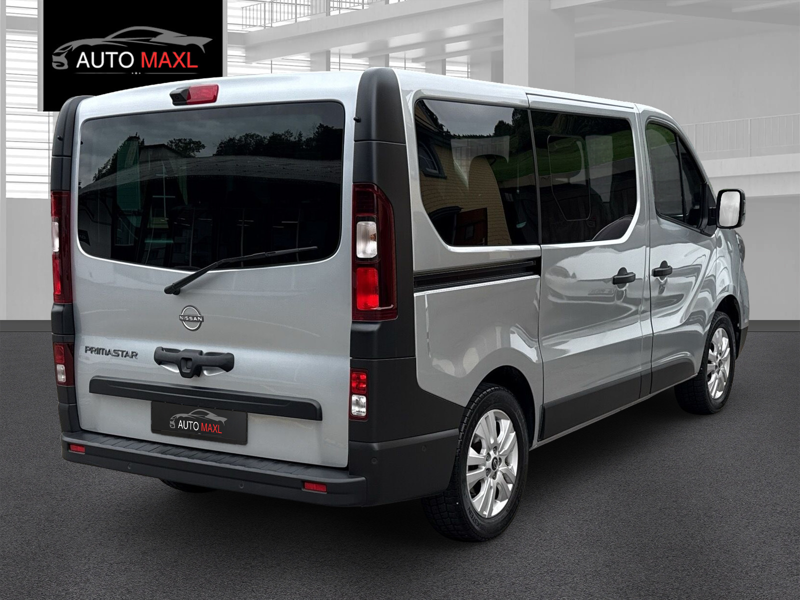 NISSAN Primastar dCi 170 3.0 L2H1 9 Pl. Tekna DCT-image-3