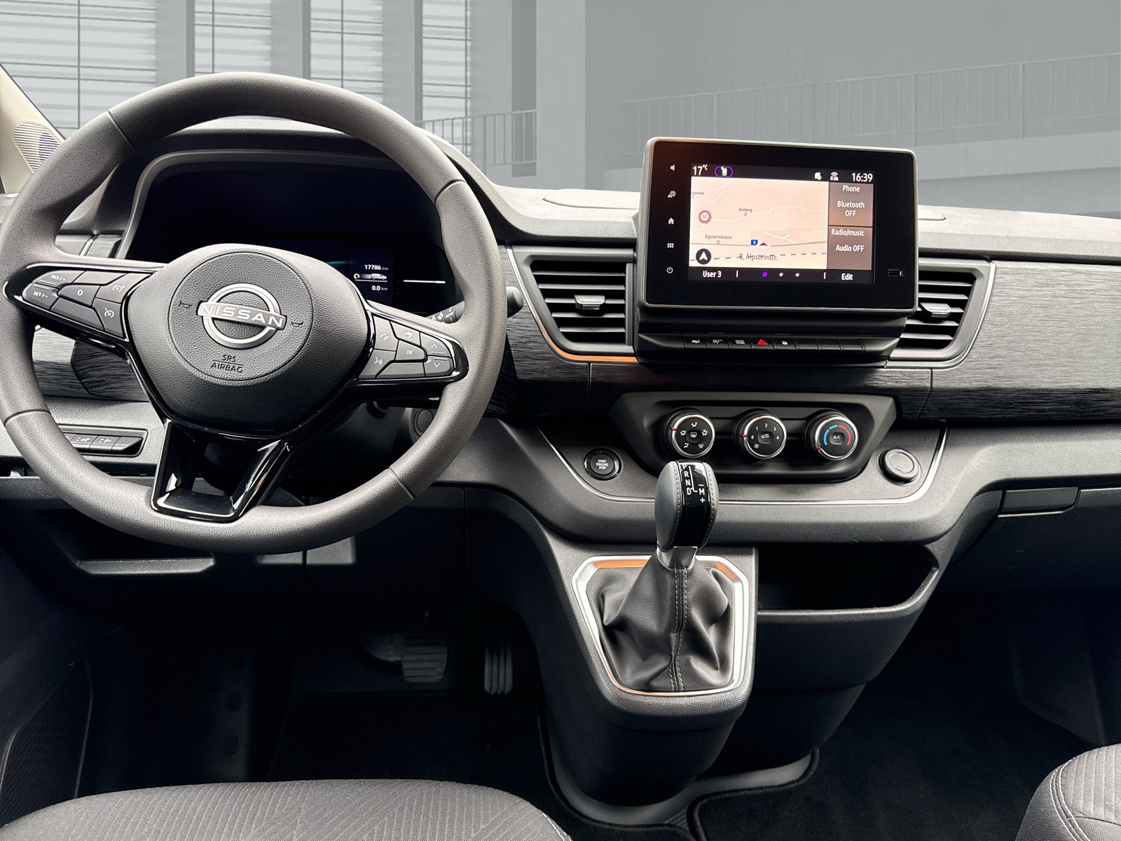 NISSAN Primastar dCi 170 3.0 L2H1 9 Pl. Tekna DCT-image-8