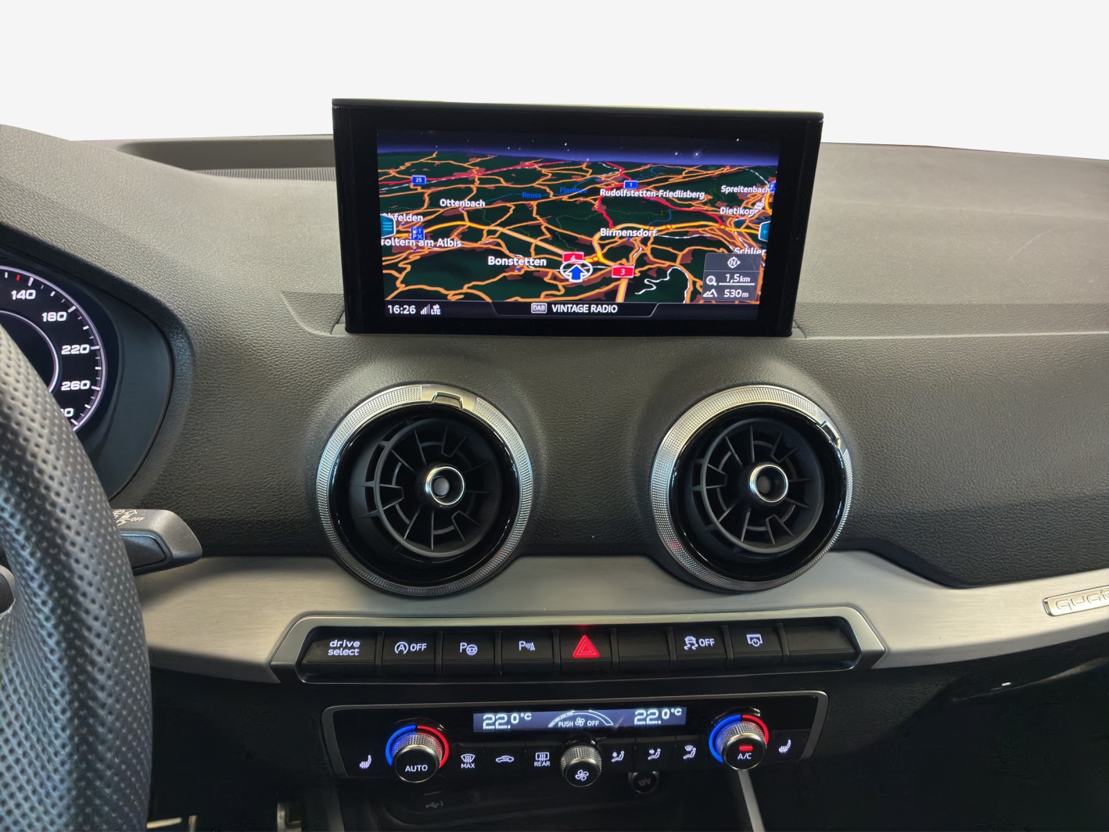 AUDI SQ2 TFSI quattro S-tronic-image-10