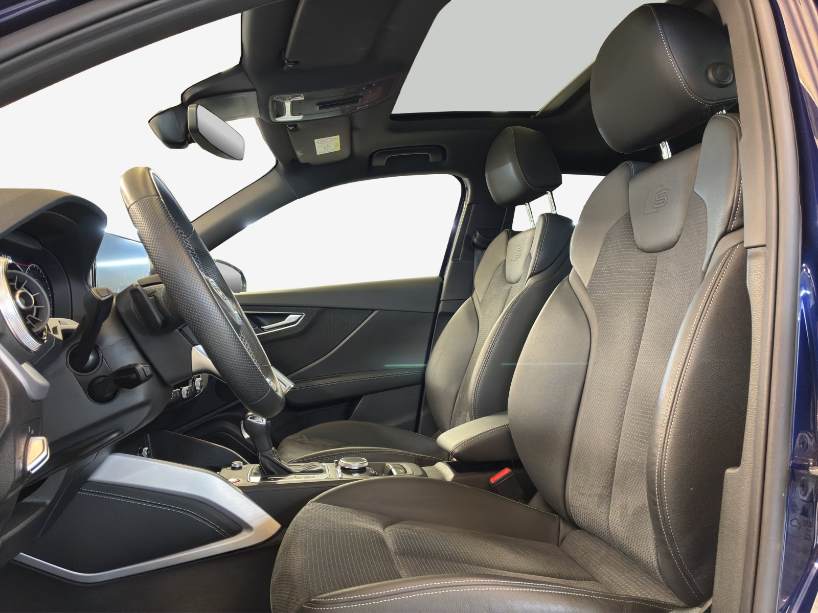 AUDI SQ2 TFSI quattro S-tronic-image-7