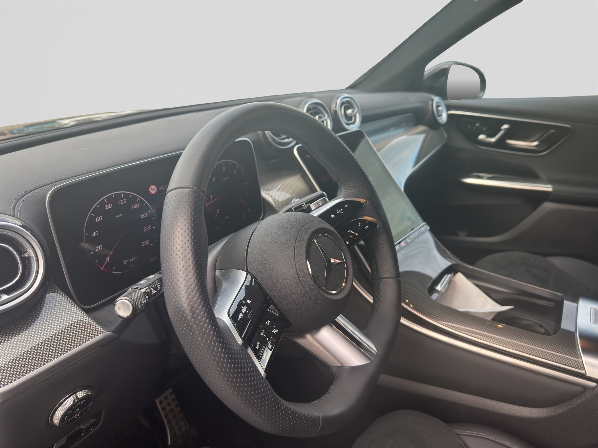 MERCEDES-BENZ GLC 300 d 4Matic 9G-Tronic AMG Edition Night-image-6