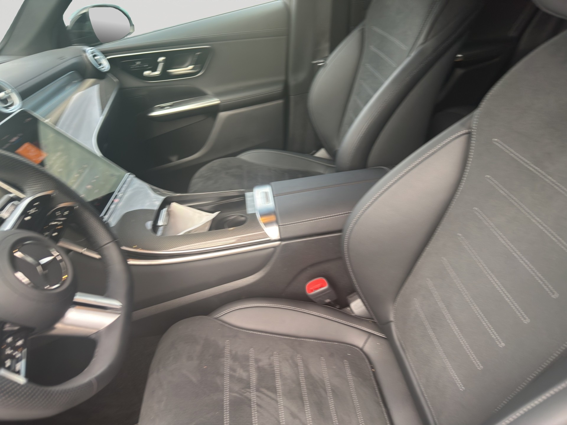 MERCEDES-BENZ GLC 300 d 4Matic 9G-Tronic AMG Edition Night-image-5