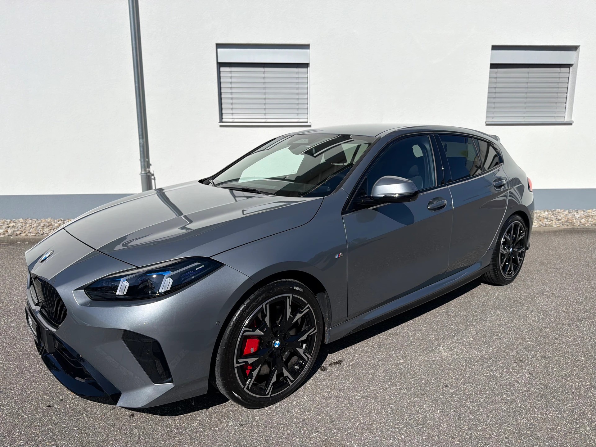 BMW 118d M Sport Pro | HEAD-UP DISPLAY | MASSAGESITZE | 360° KAMERA | KEYLESS GO-image-10