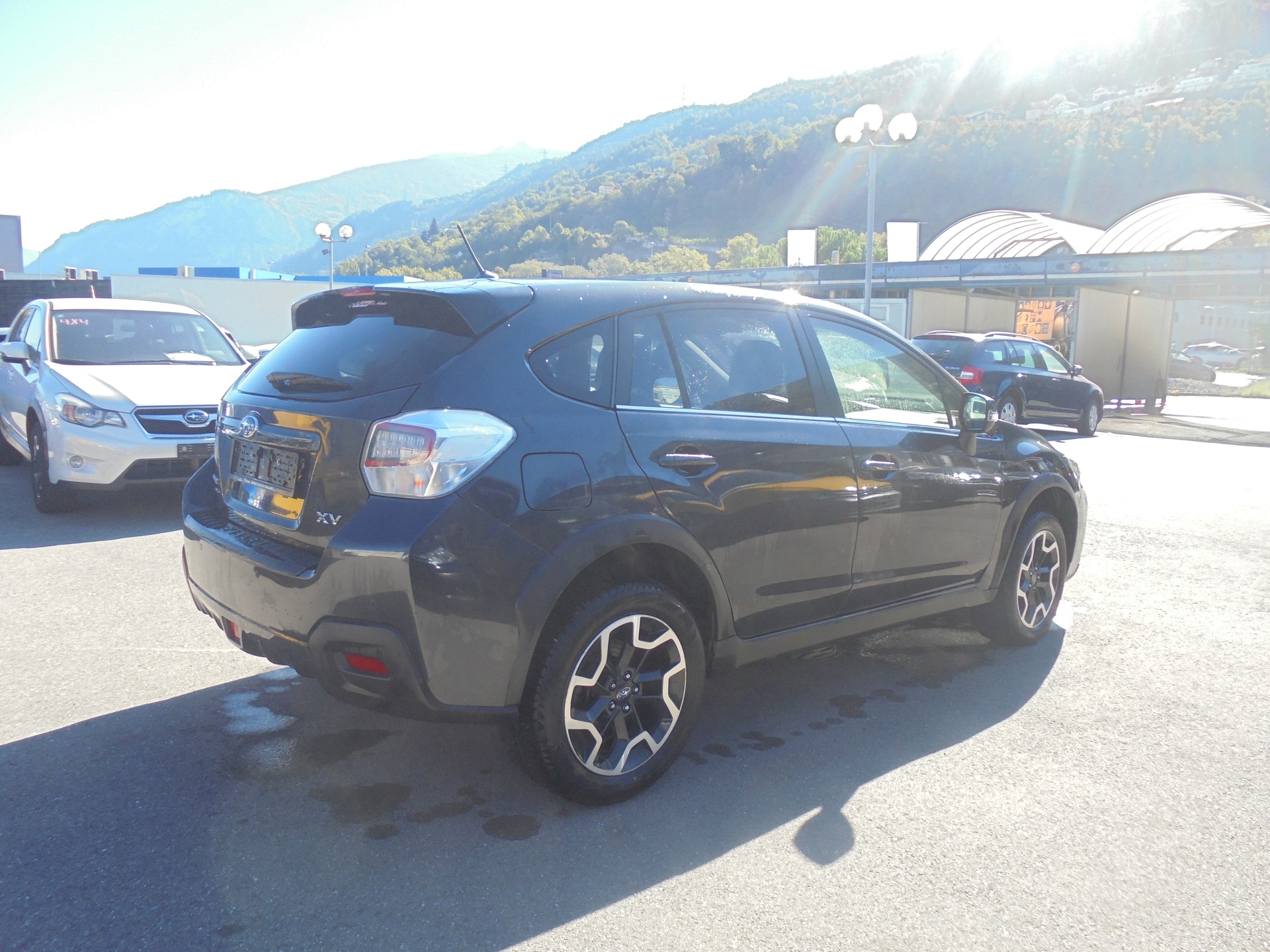 SUBARU XV 2.0 Swiss Two AWD CVT-image-3