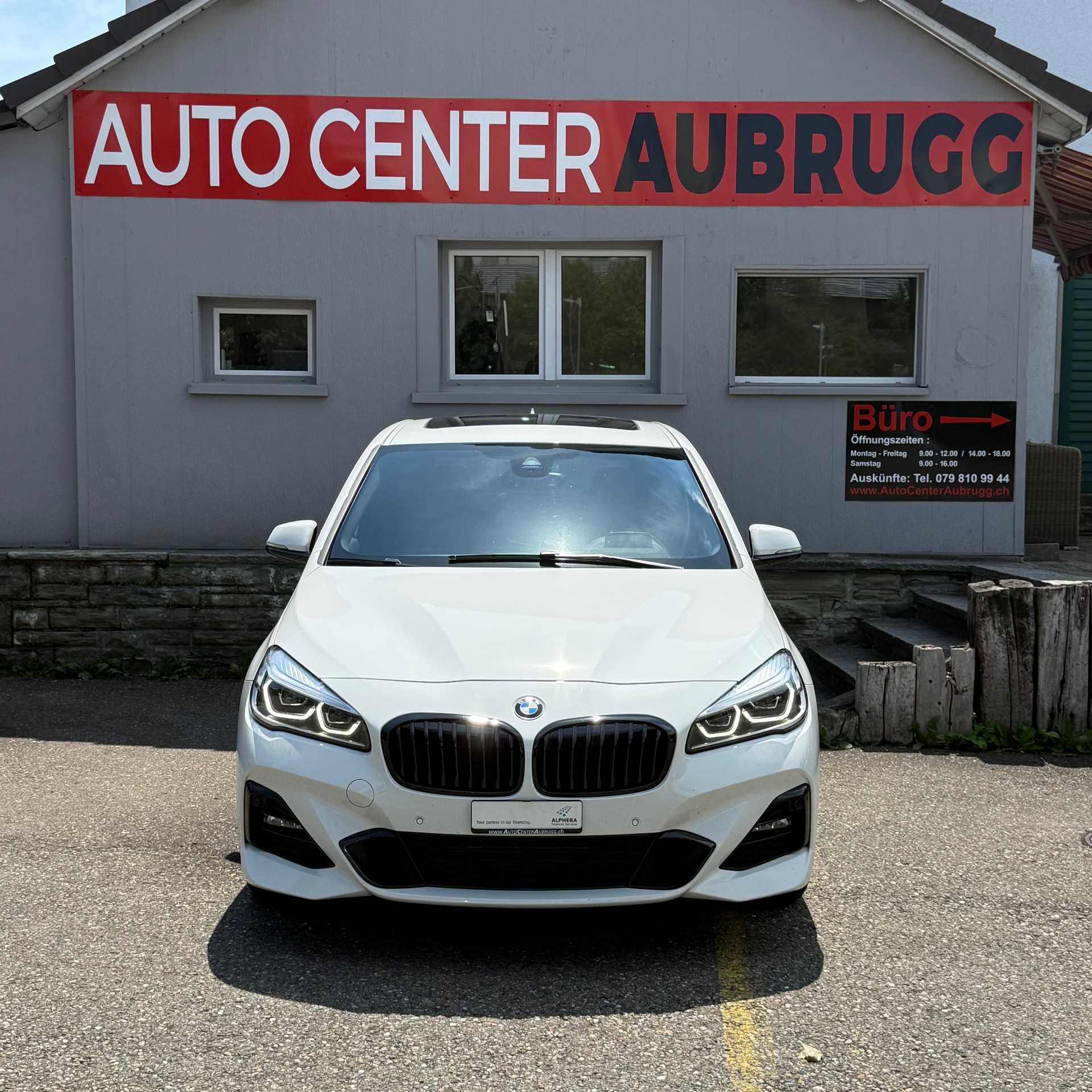 BMW 220d xDrive Active Tourer Steptronic M Sport *LEDER-SITZE - PANORAMA-DACH*-image-2