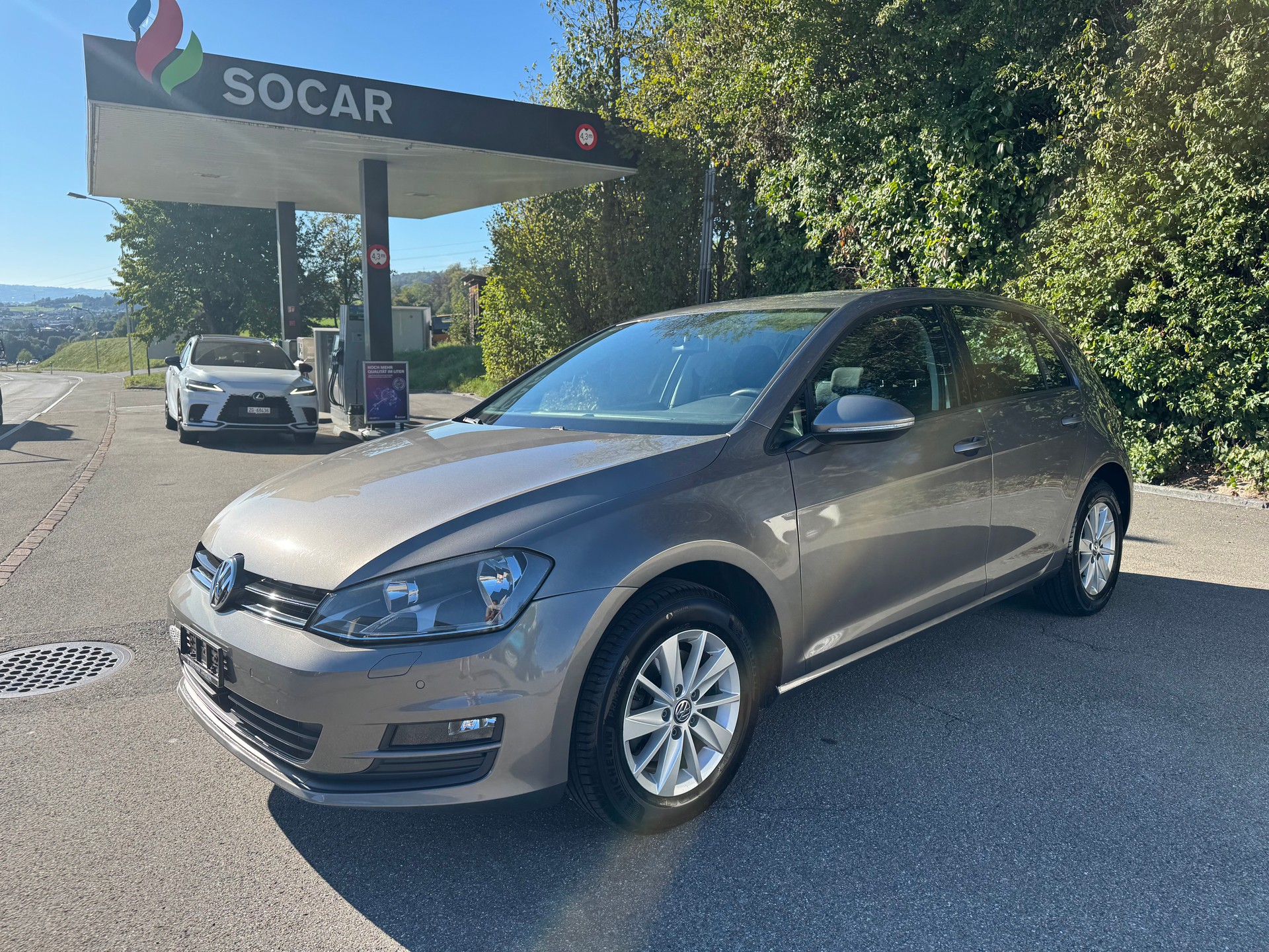 VW Golf 1.6 TDI Comfortline 4Motion-image-1