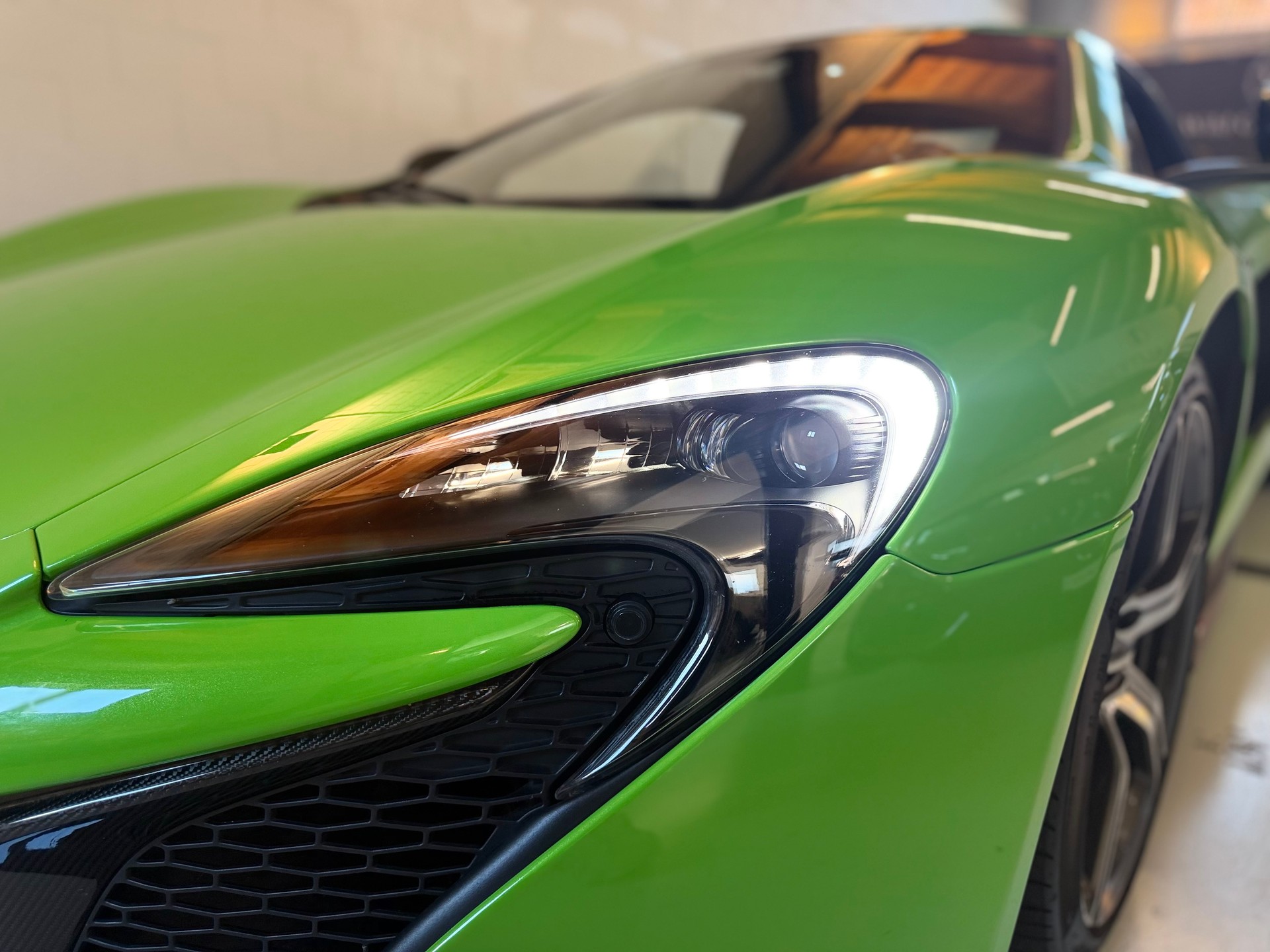 McLAREN 650S Coupé 3.8 V8 SSG-image-8