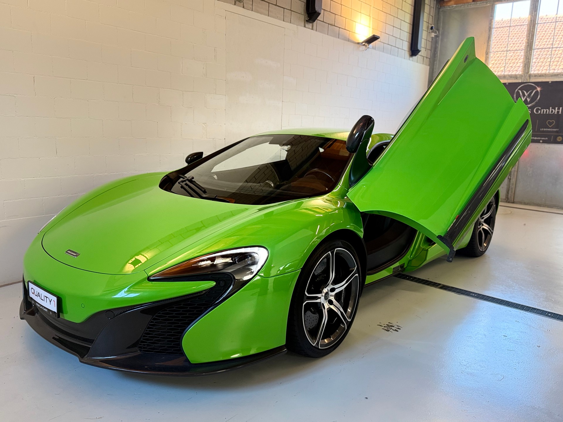 McLAREN 650S Coupé 3.8 V8 SSG-image-1