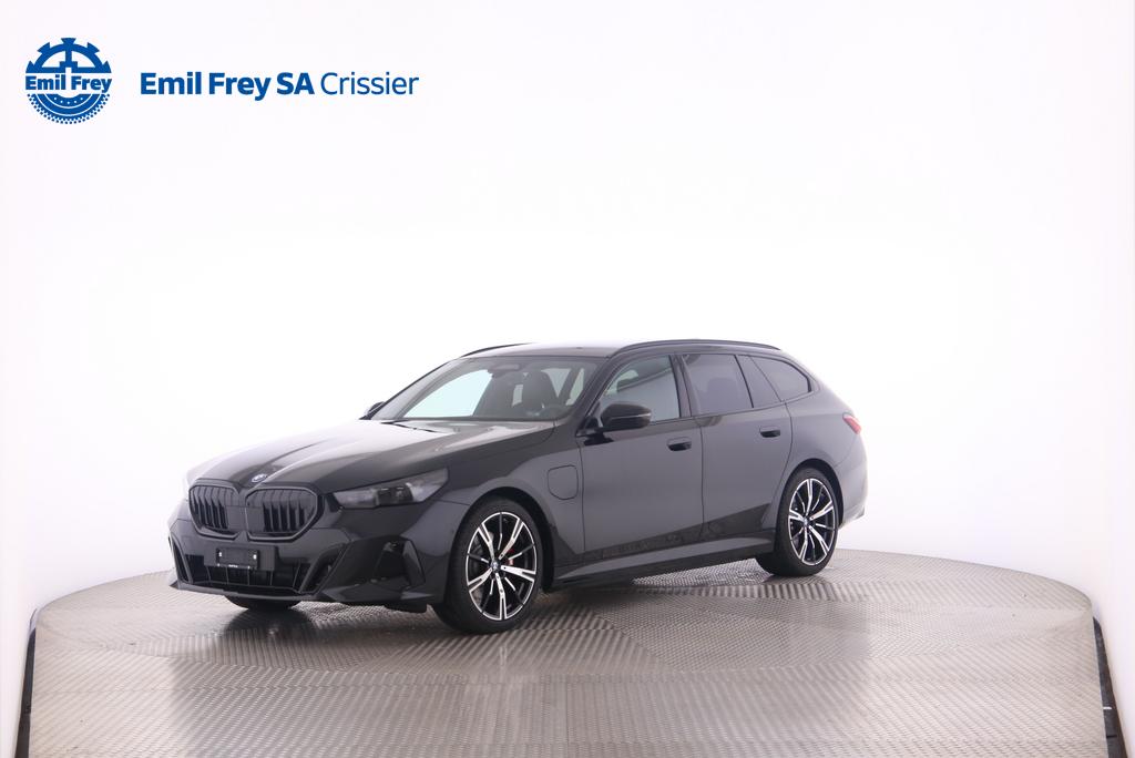 BMW 530e xDrive Touring-image-0