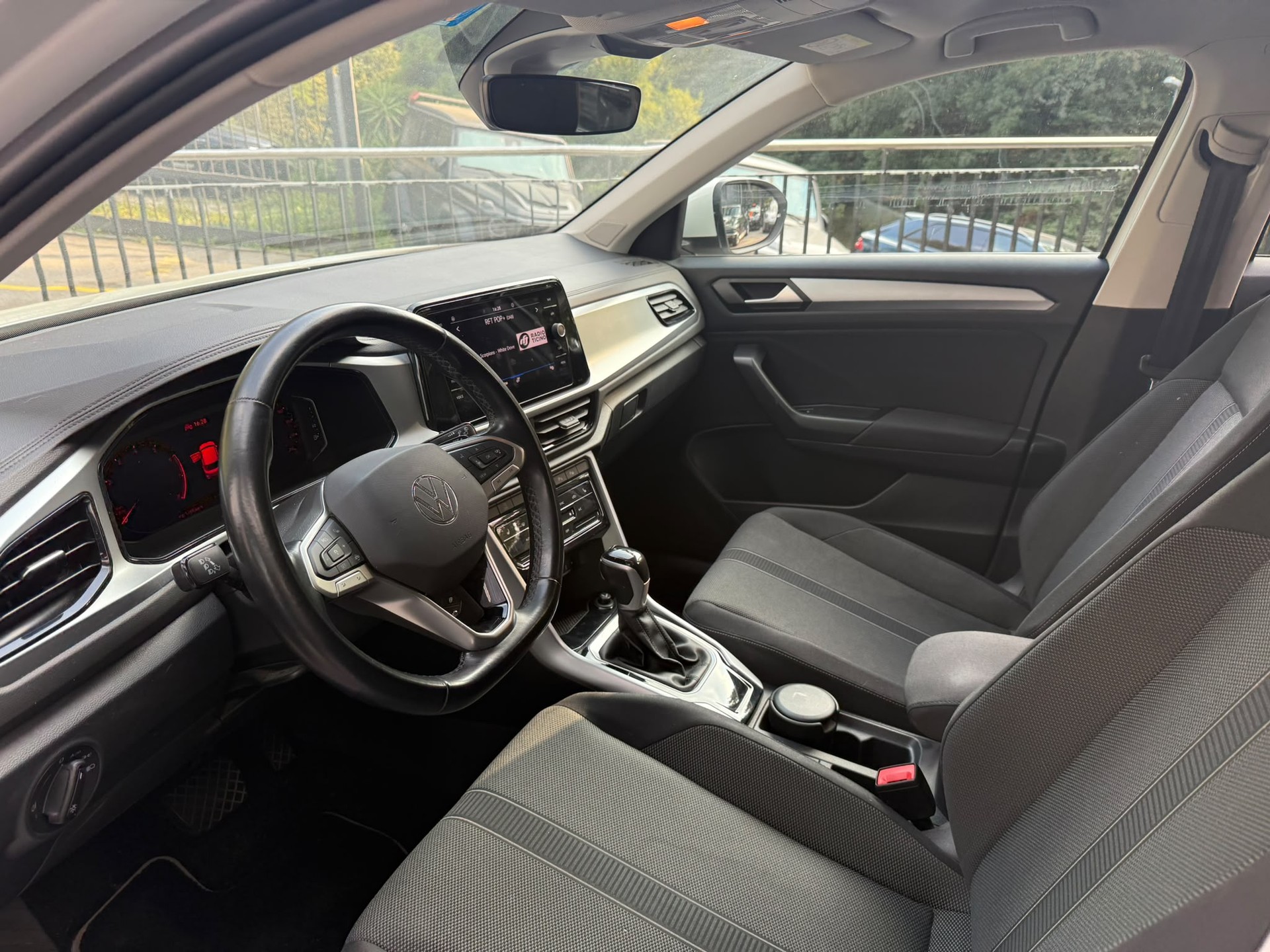 VW T-Roc 1.5 TSI EVO Style DSG-image-8