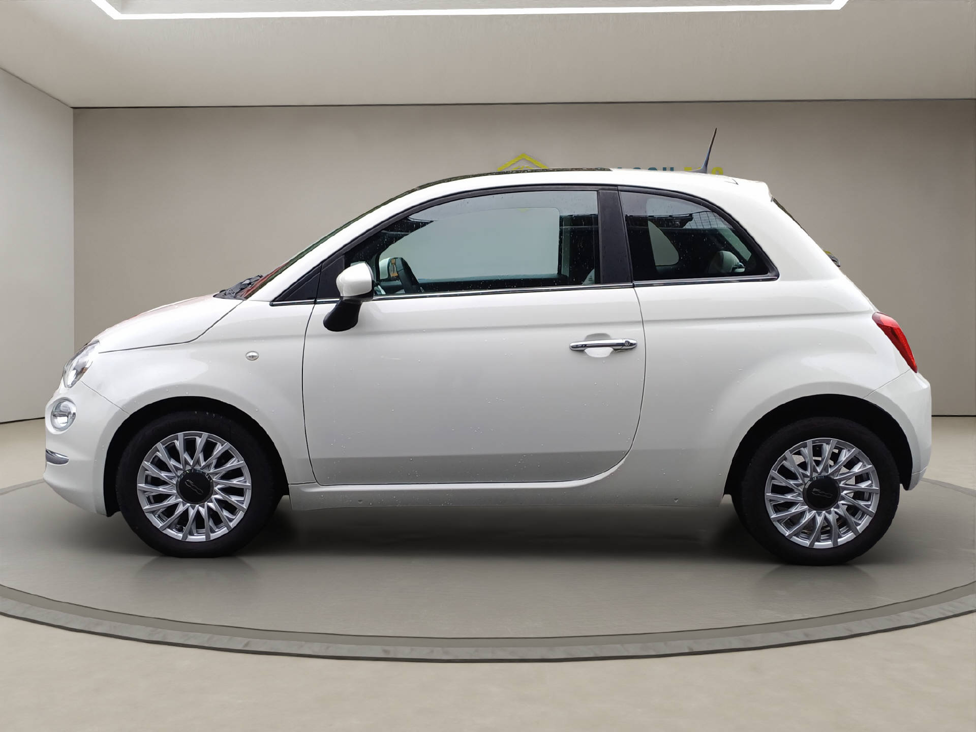 FIAT 500 1.0 Hybrid Dolcevita-image-2