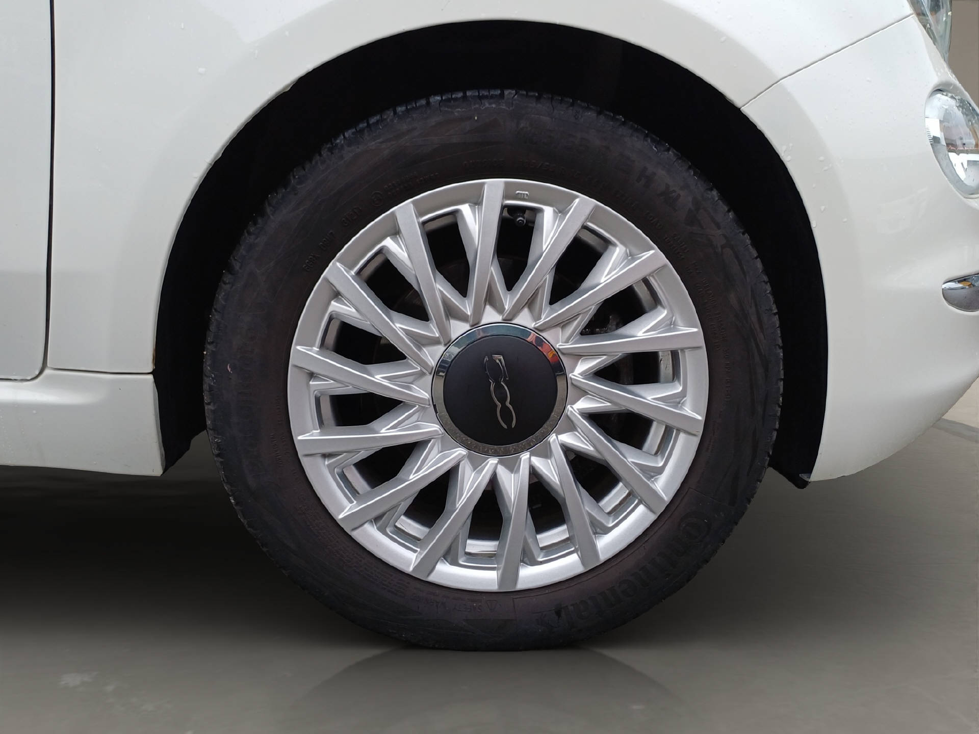 FIAT 500 1.0 Hybrid Dolcevita-image-11