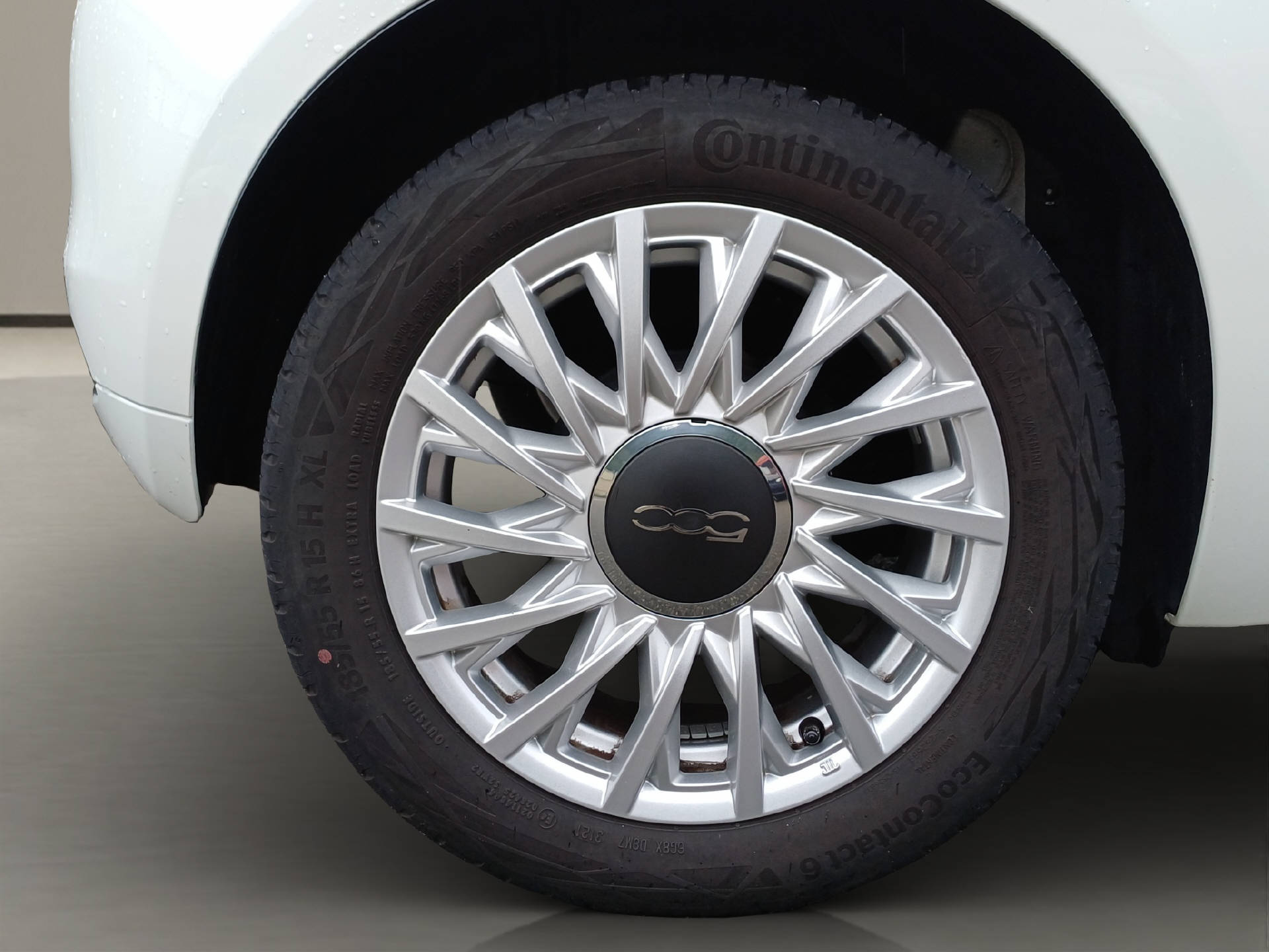 FIAT 500 1.0 Hybrid Dolcevita-image-10