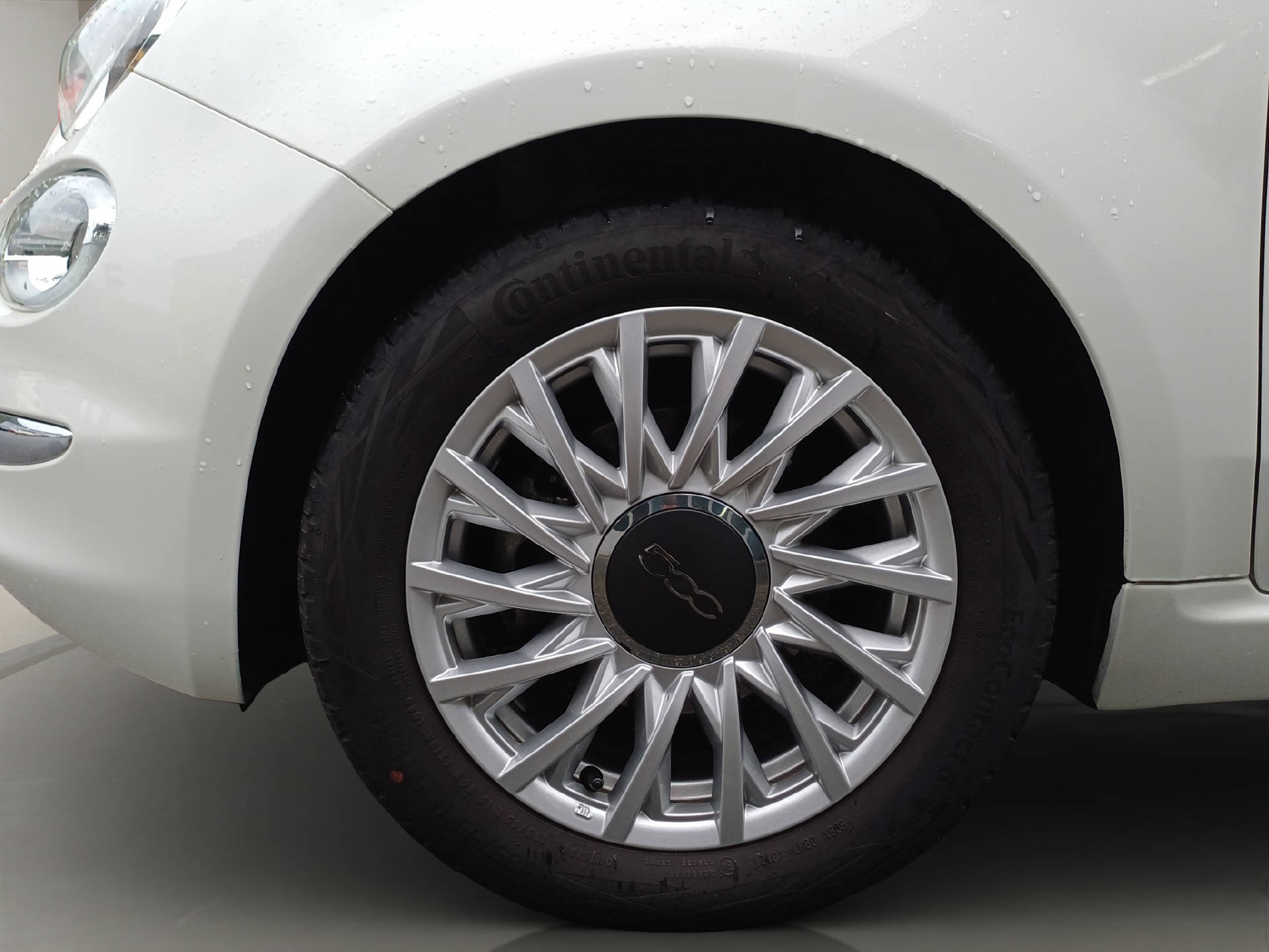 FIAT 500 1.0 Hybrid Dolcevita-image-8