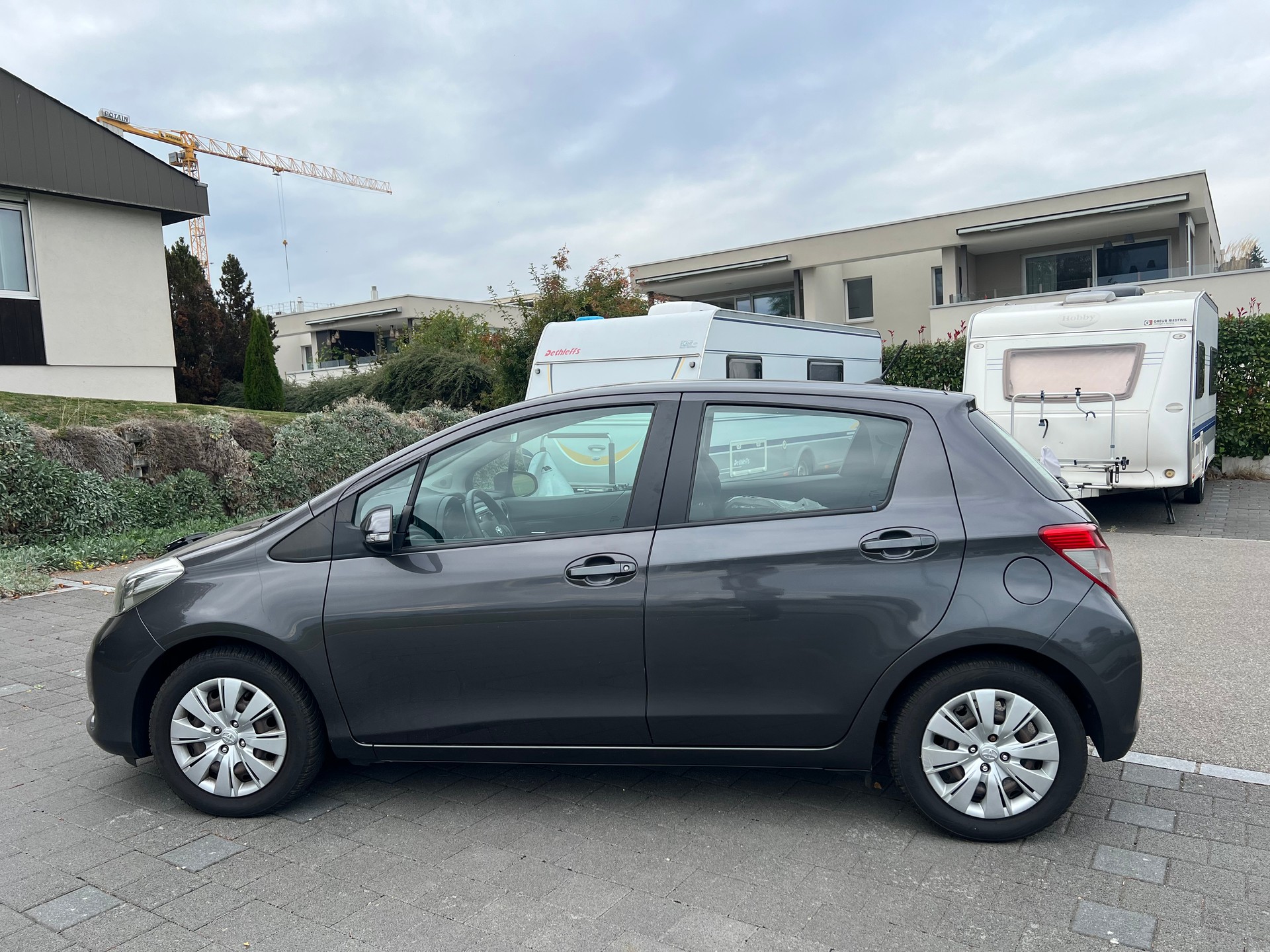 TOYOTA Yaris 1.33 Luna-image-7