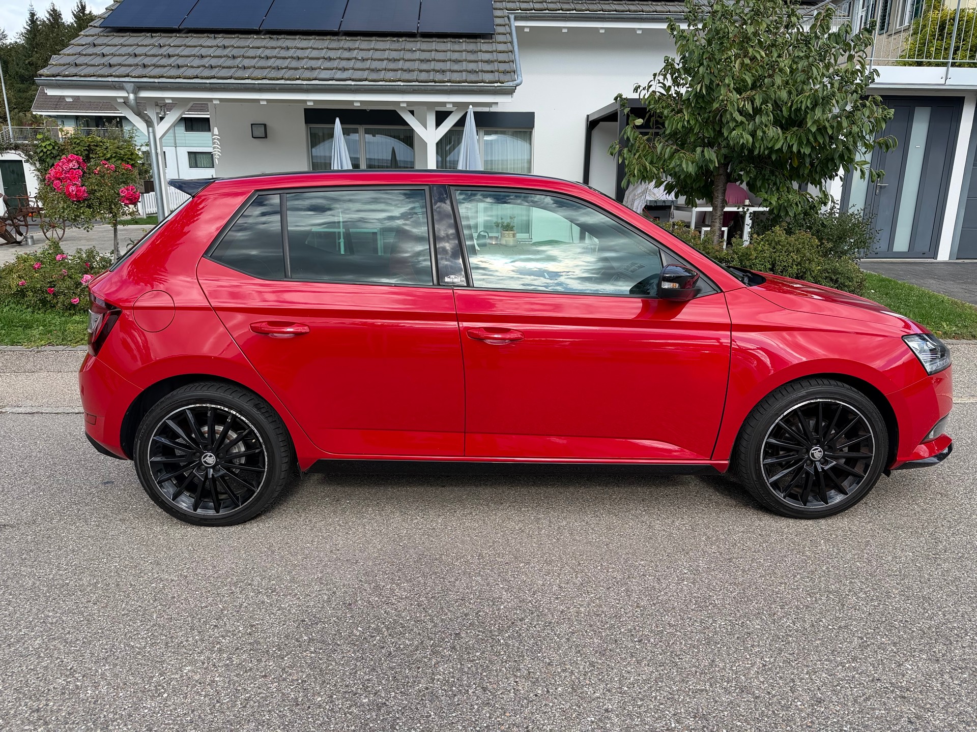 SKODA Fabia 1.0 MPI Monte Carlo-image-3