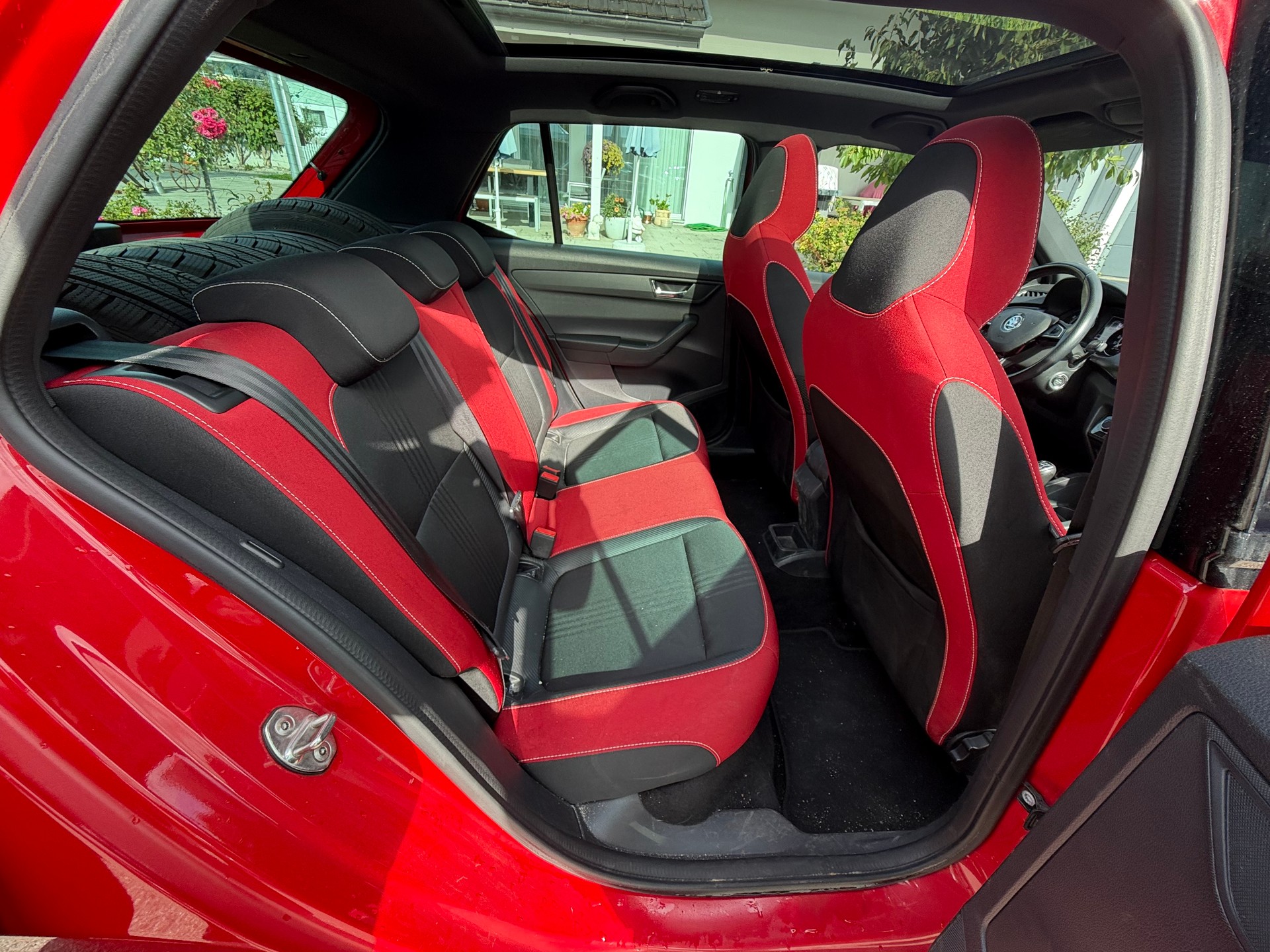 SKODA Fabia 1.0 MPI Monte Carlo-image-9