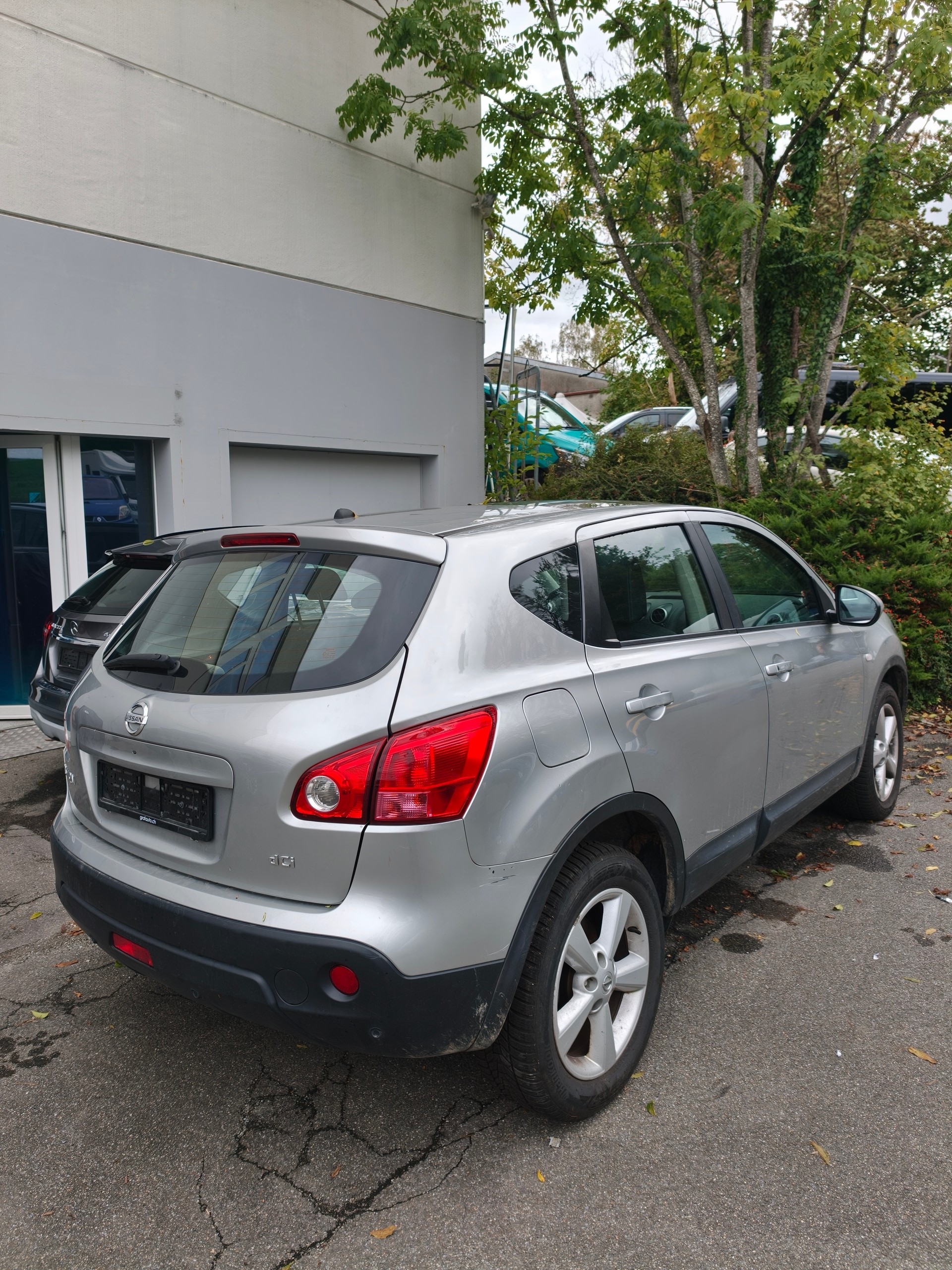 NISSAN Qashqai 2.0 dCi 4WD tekna Automatic-image-2