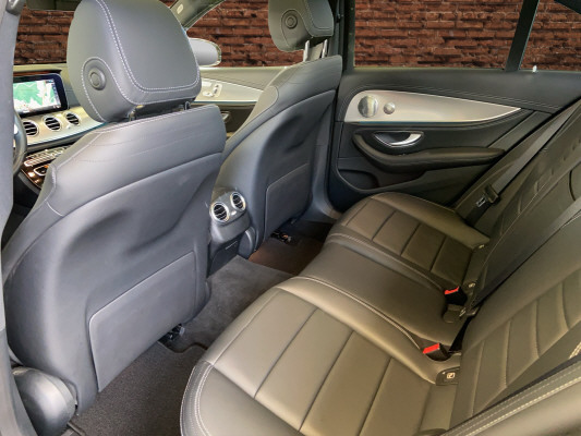 MERCEDES-BENZ E 200 AMG Line 4Matic-image-13