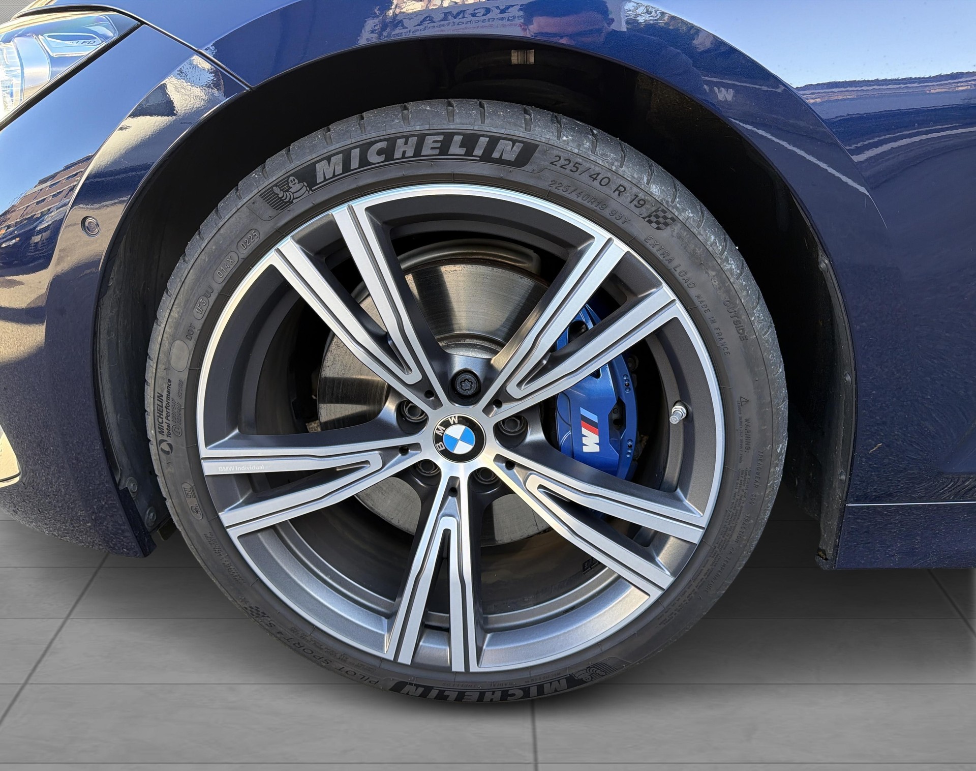 BMW M340d xDrive 48V Touring Steptronic-image-9