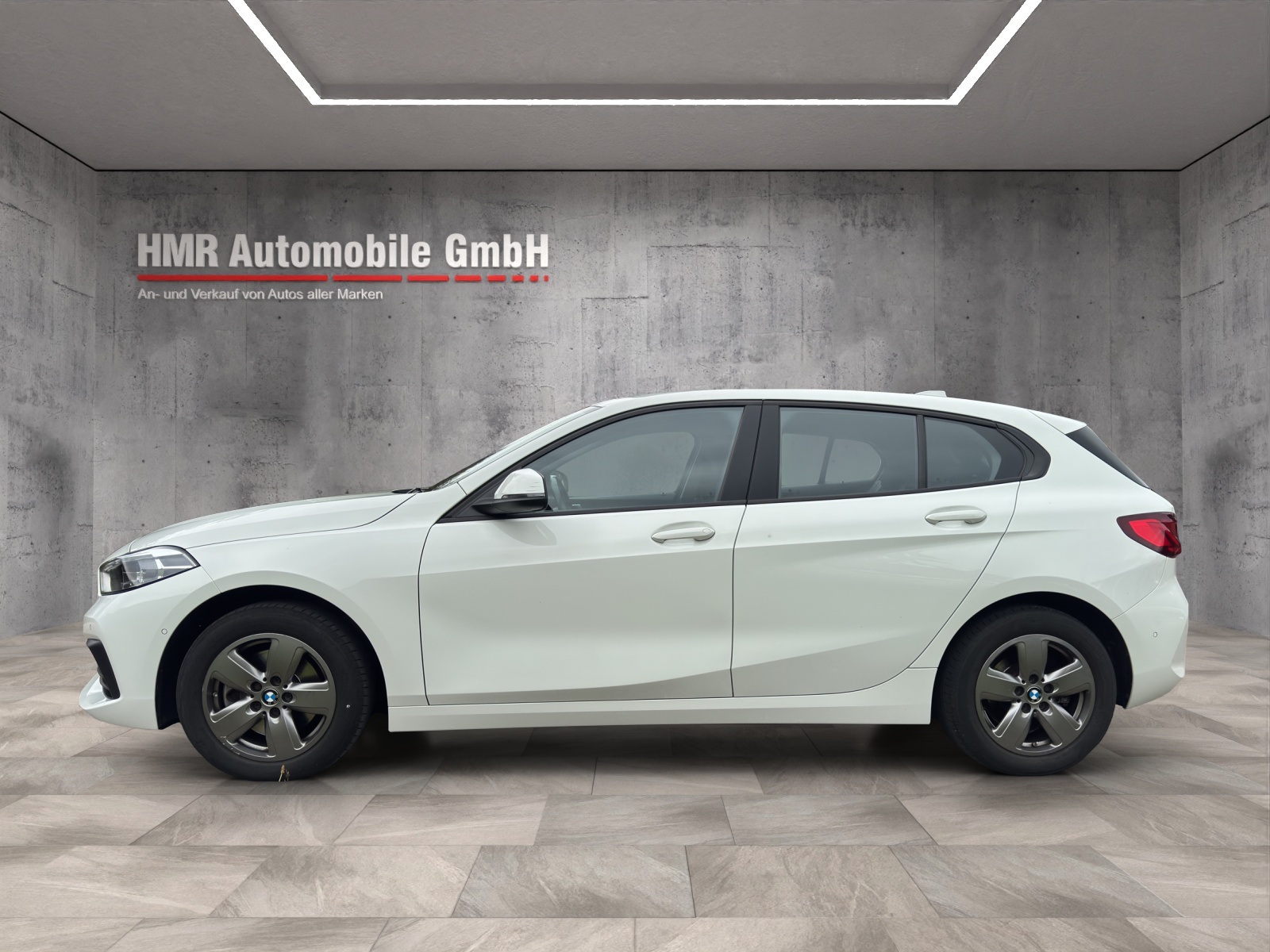 BMW 118i Steptronic-image-7