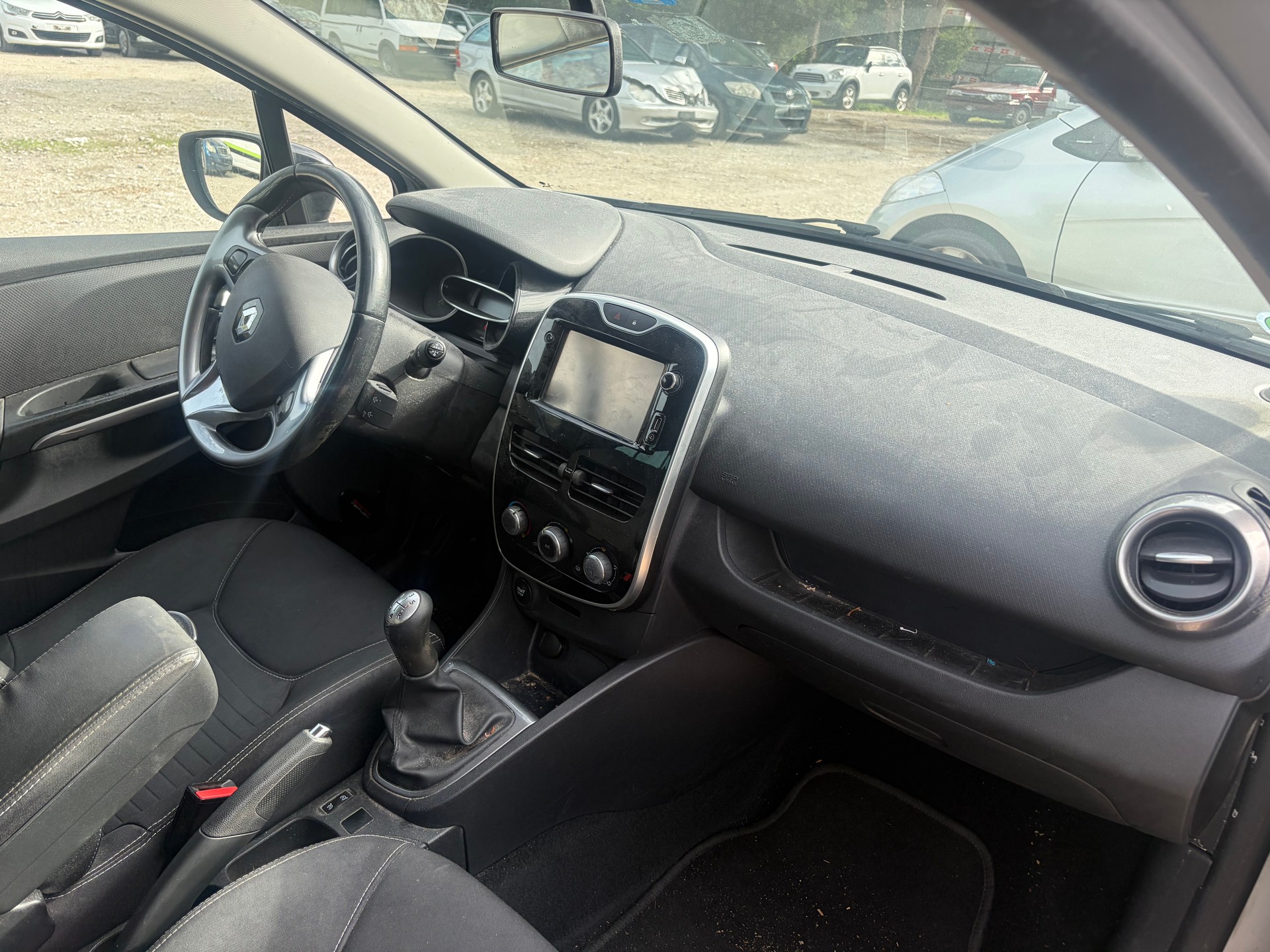 RENAULT Clio Grandtour 1.5 dCi Expression-image-1