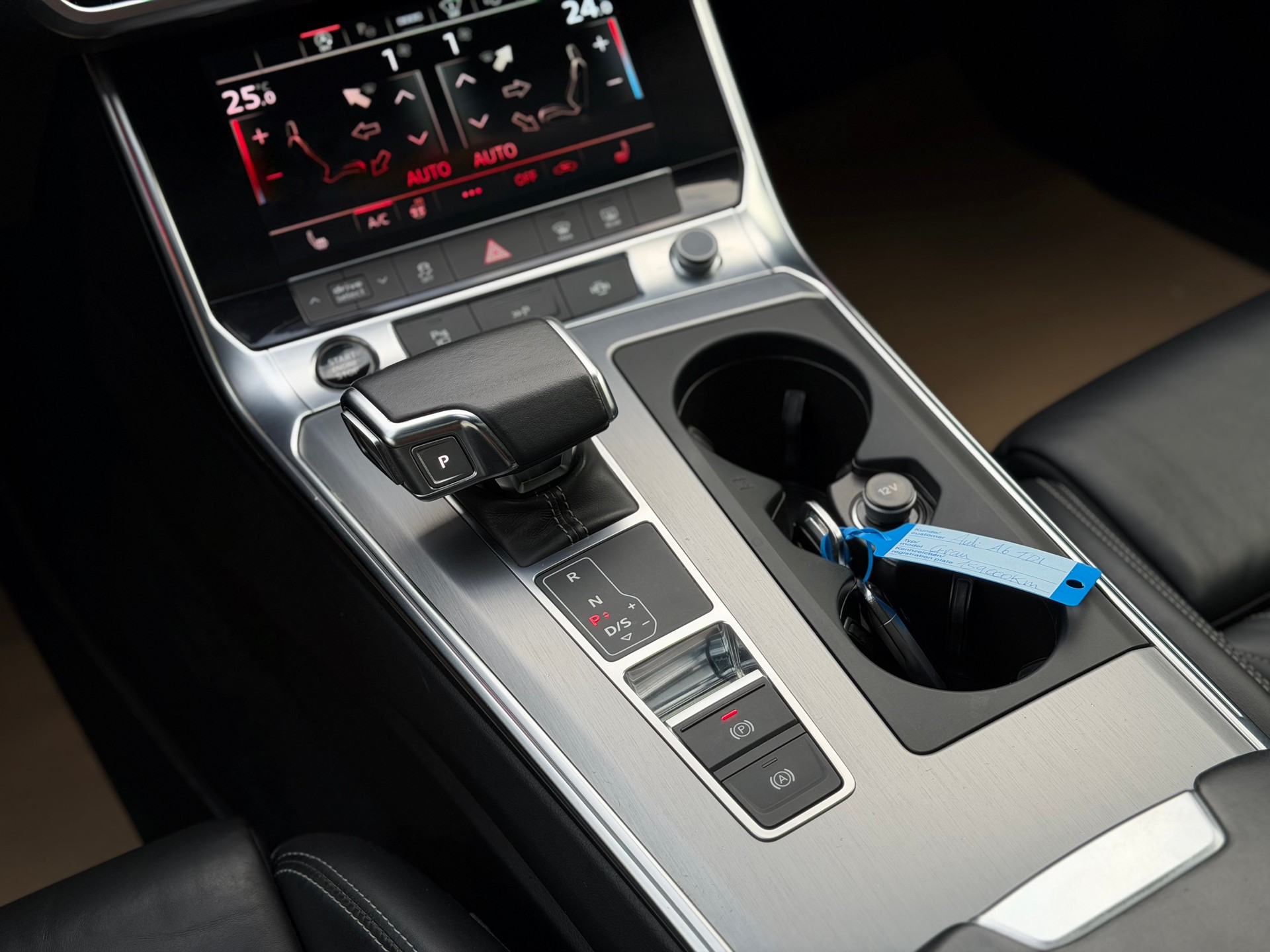 AUDI A6 Avant 50 TDI Sport quattro tiptronic-image-17