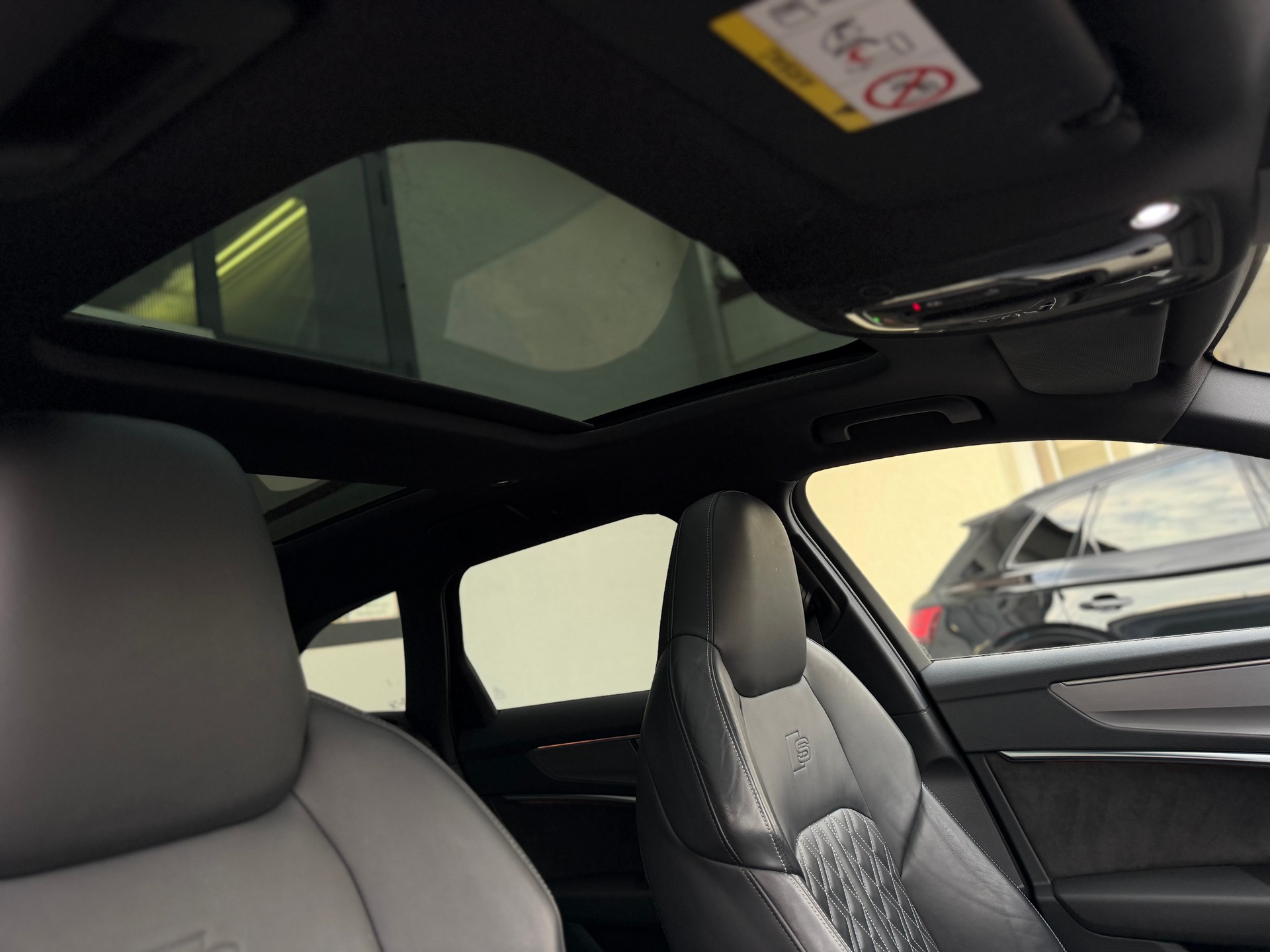 AUDI A6 Avant 50 TDI Sport quattro tiptronic-image-18