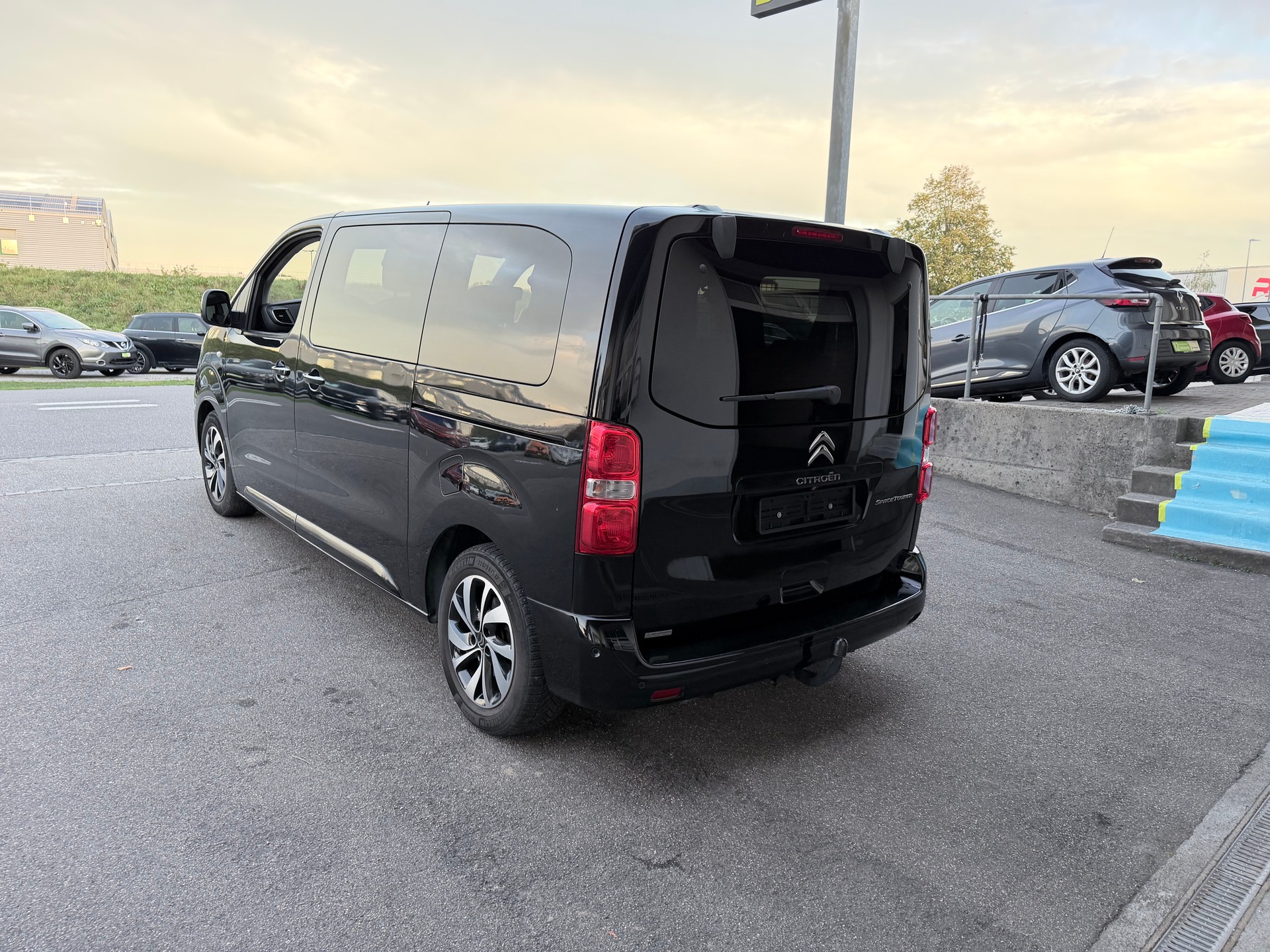 CITROEN Spacetourer 2.0 BlueHDi Feel M EAT+++AB PLATZ IM KUNDENAUFTRAG+++-image-1