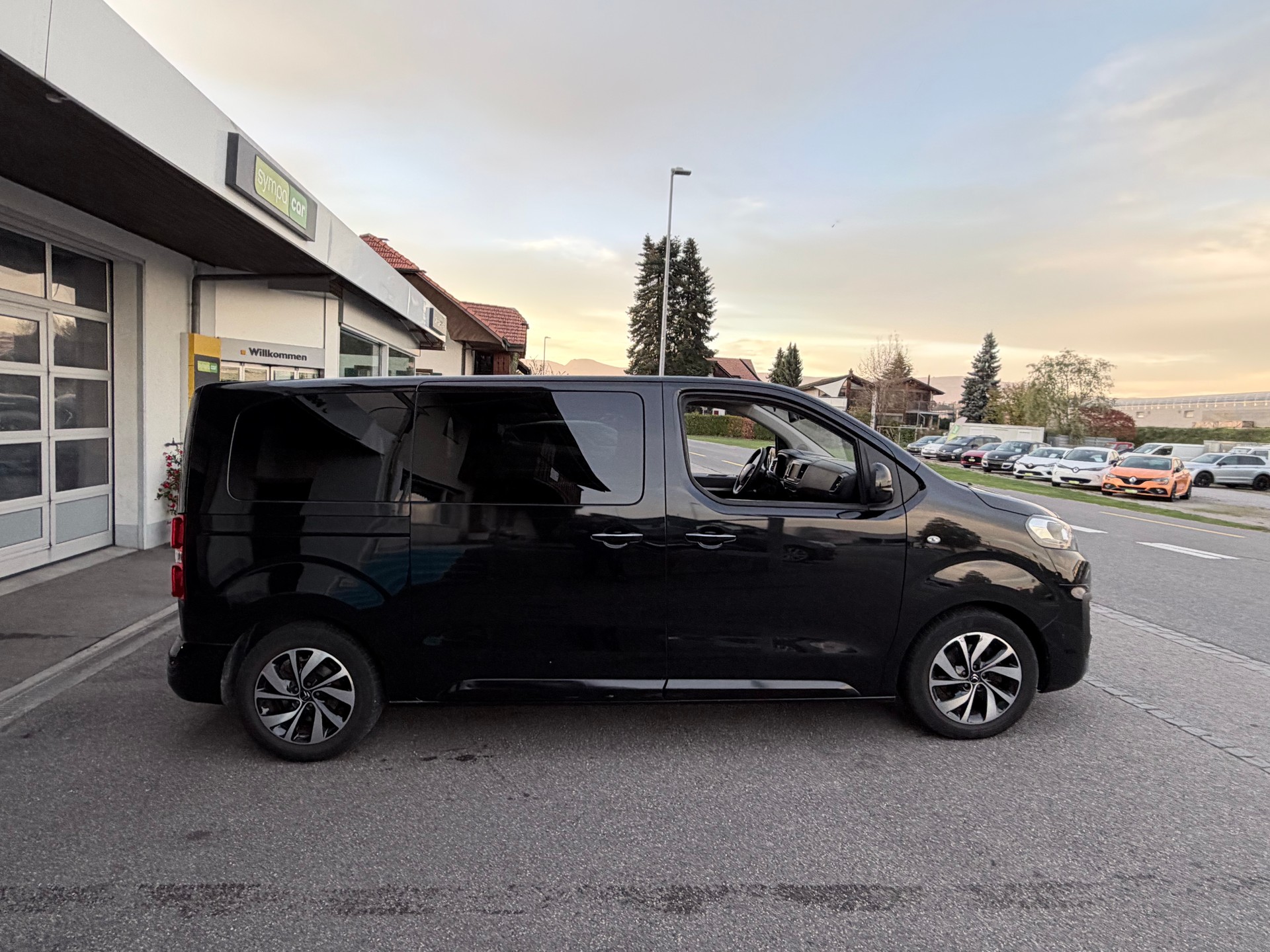 CITROEN Spacetourer 2.0 BlueHDi Feel M EAT+++AB PLATZ IM KUNDENAUFTRAG+++-image-3