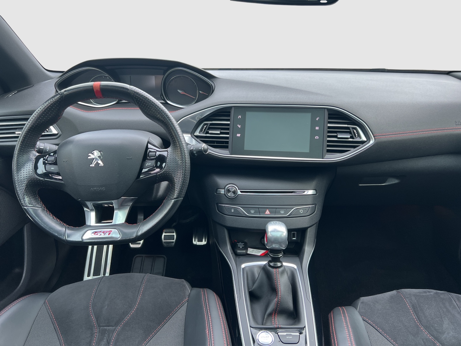 PEUGEOT 308 1.6 THP GTi-image-11