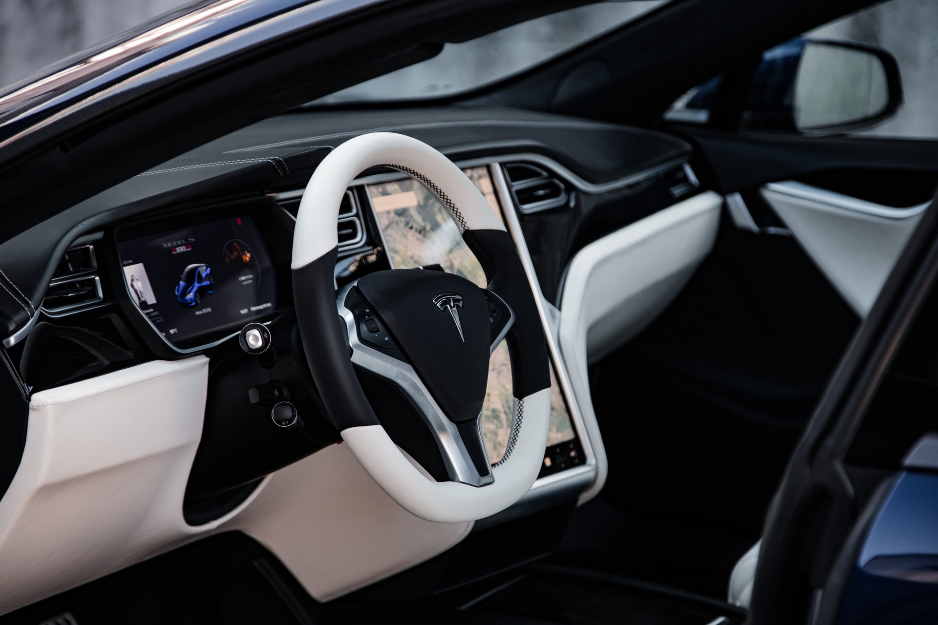 TESLA Model S 100 D Perf. Shootingbrake-image-16