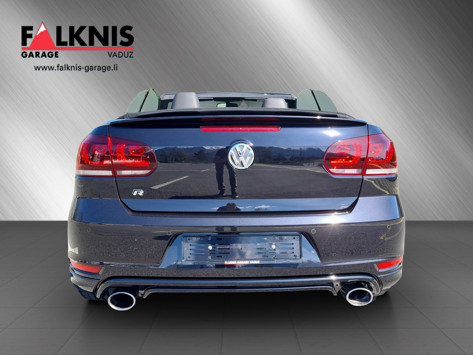 VW Golf Cabrio 2.0 TSI R DSG-image-4