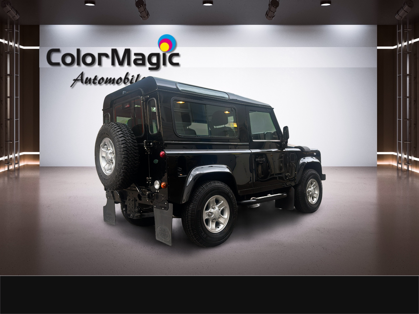 LAND ROVER Defender 90 2.4 Td4 Station Wagon-image-5
