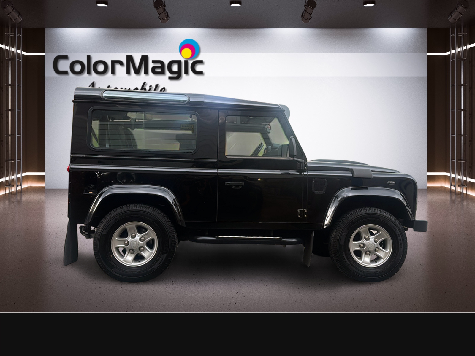 LAND ROVER Defender 90 2.4 Td4 Station Wagon-image-6