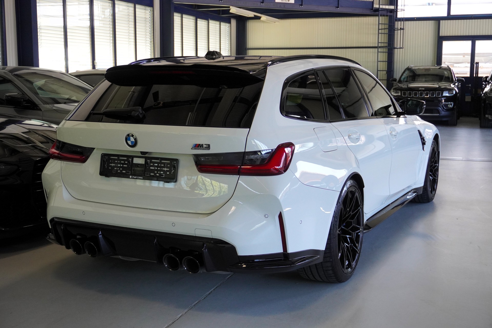 BMW M3 Touring xDrive Competition M LCI ///Werksgarantie bis 11/2027///M Carbon Schalensitze///-image-6
