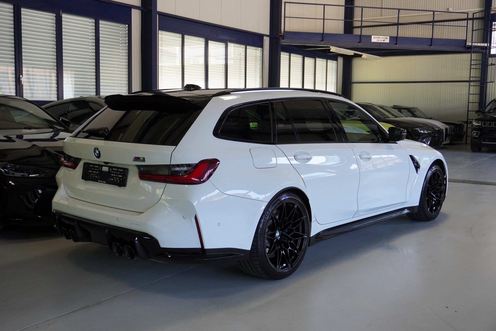BMW M3 Touring xDrive Competition M LCI ///Werksgarantie bis 11/2027///M Carbon Schalensitze///-image-5