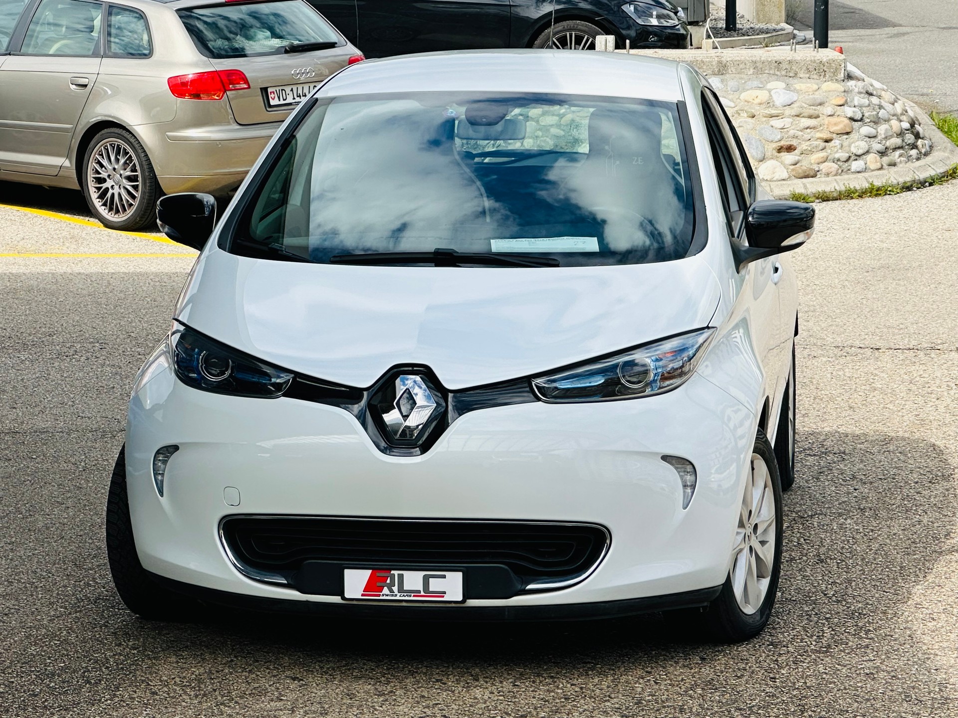 RENAULT Zoe Zen Q210 (Batterie Miete)-image-2