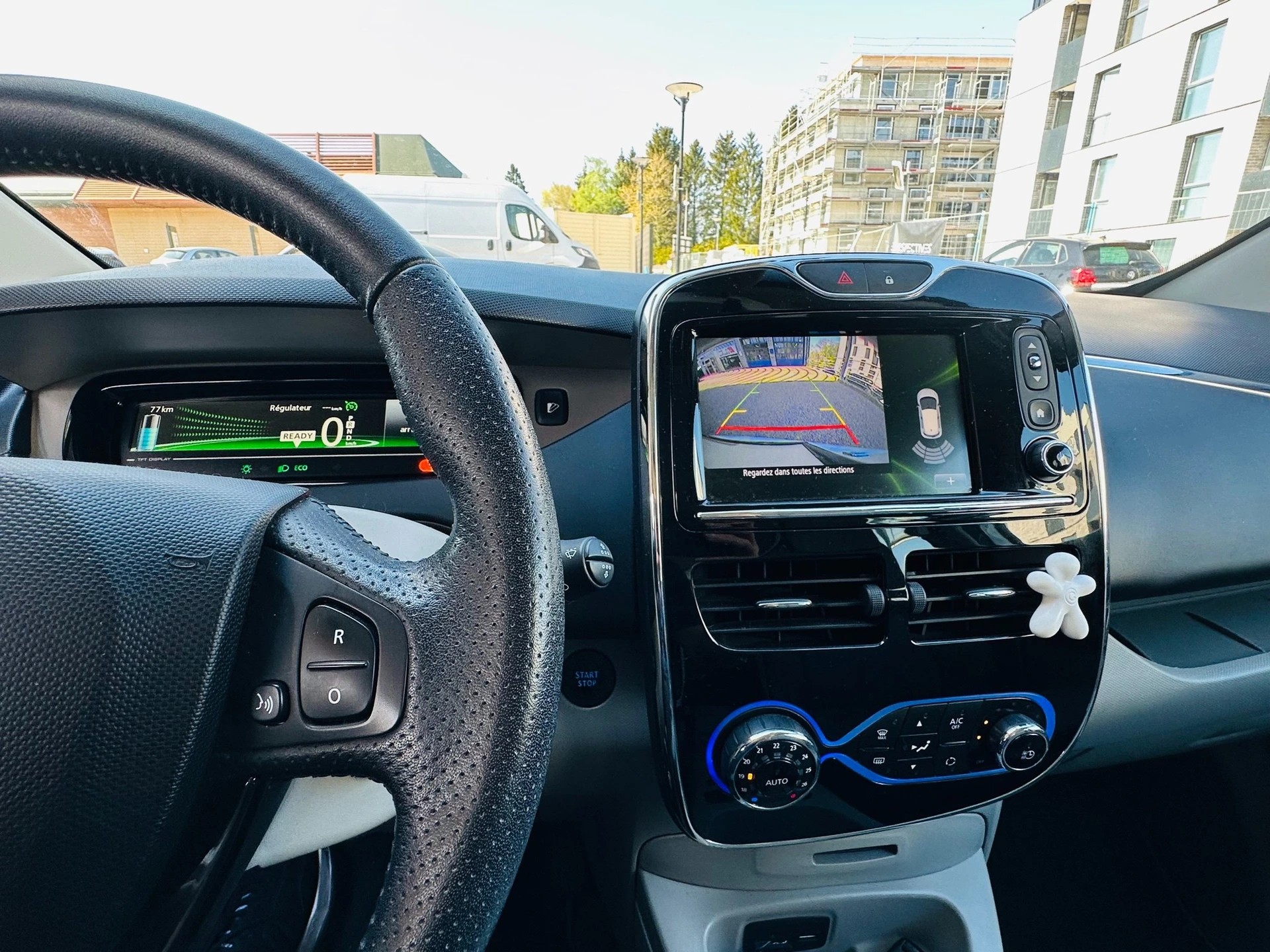 RENAULT Zoe Zen Q210 (Batterie Miete)-image-12