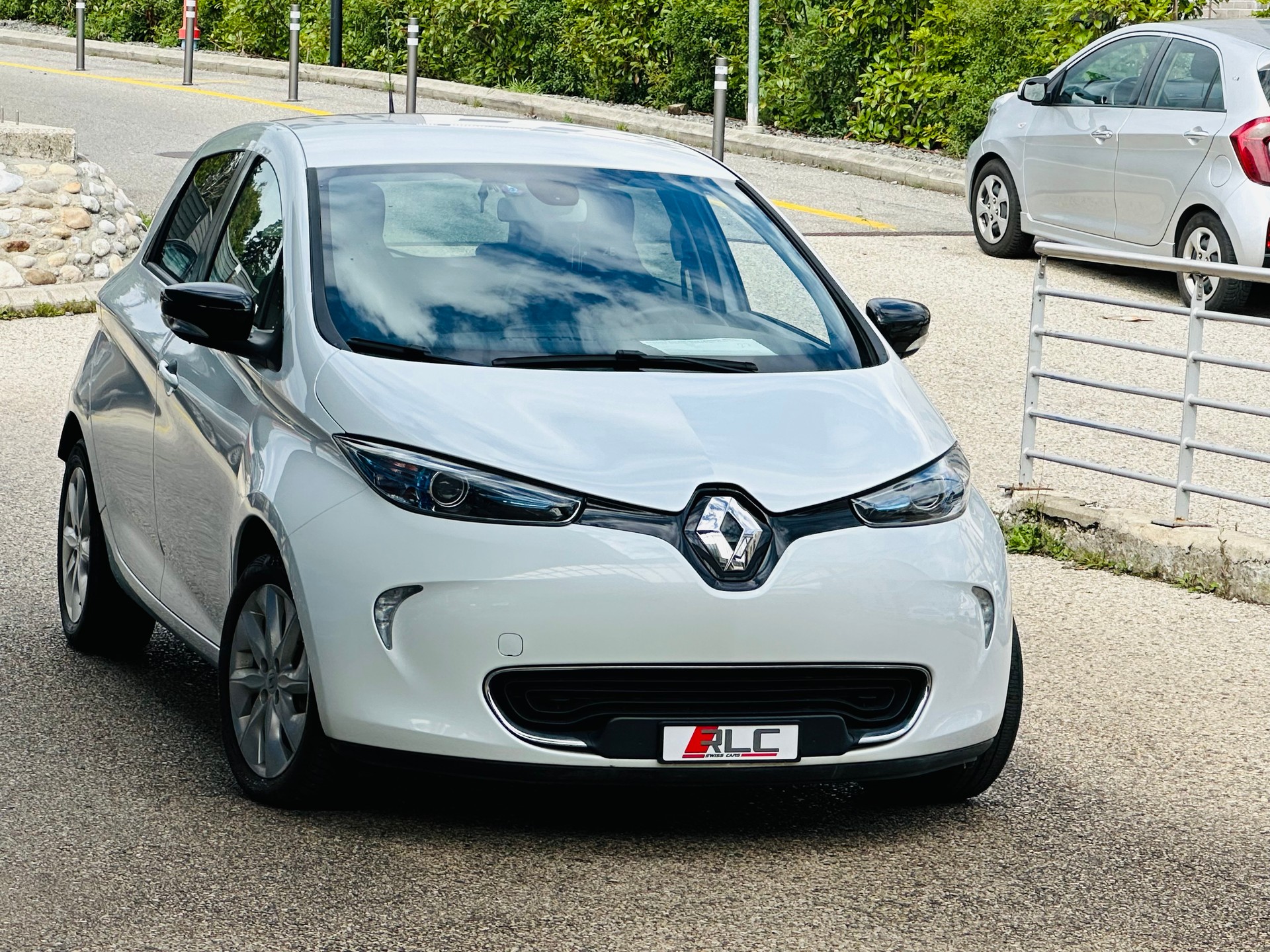 RENAULT Zoe Zen Q210 (Batterie Miete)-image-1