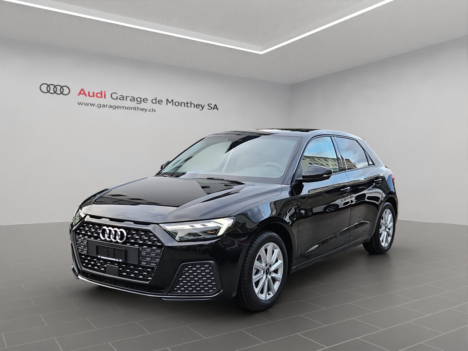AUDI A1 Sportback 30 TFSI Attraction S-tronic-image-0