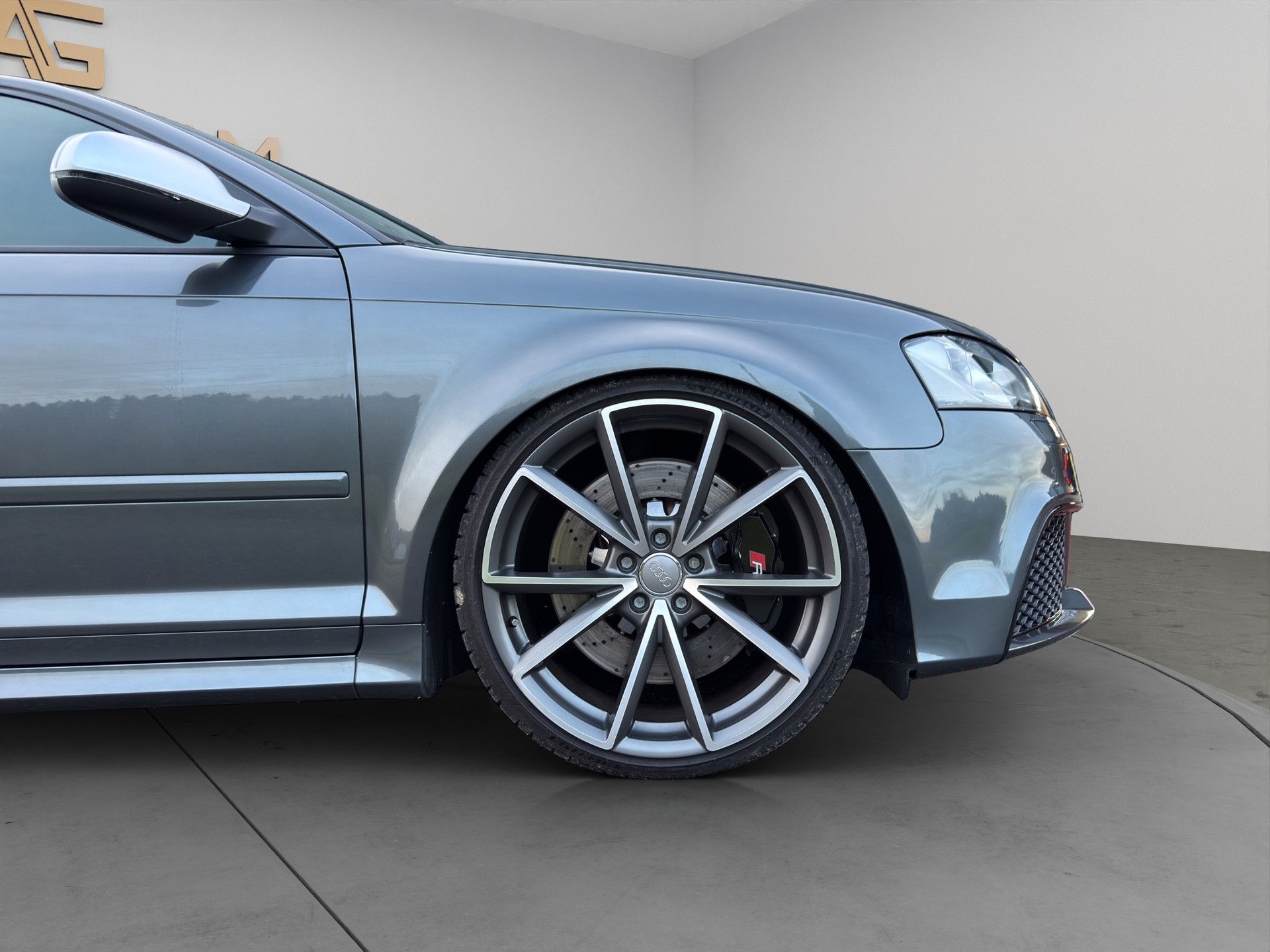 AUDI RS3 Sportback 2.5 TFSI quattro S-tronic-image-8