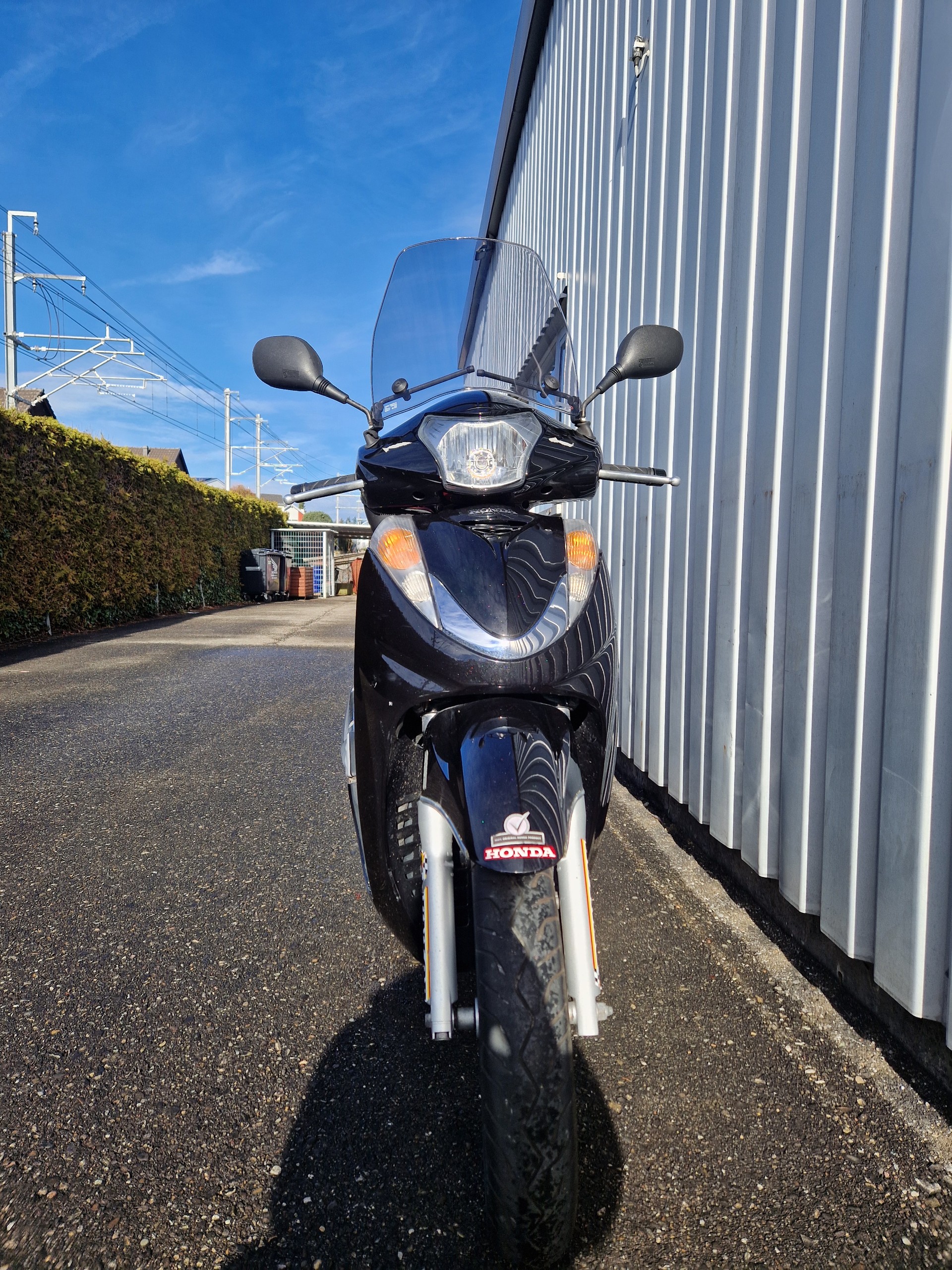 HONDA SH 300 i ABS-showroom-element-2