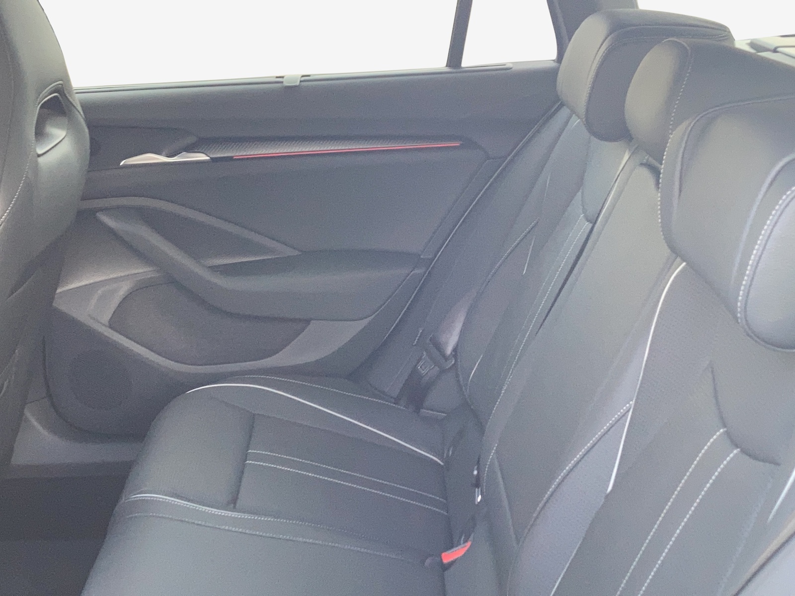 SKODA Superb Combi 2.0 TSI Sportline 4x4 DSG-image-11
