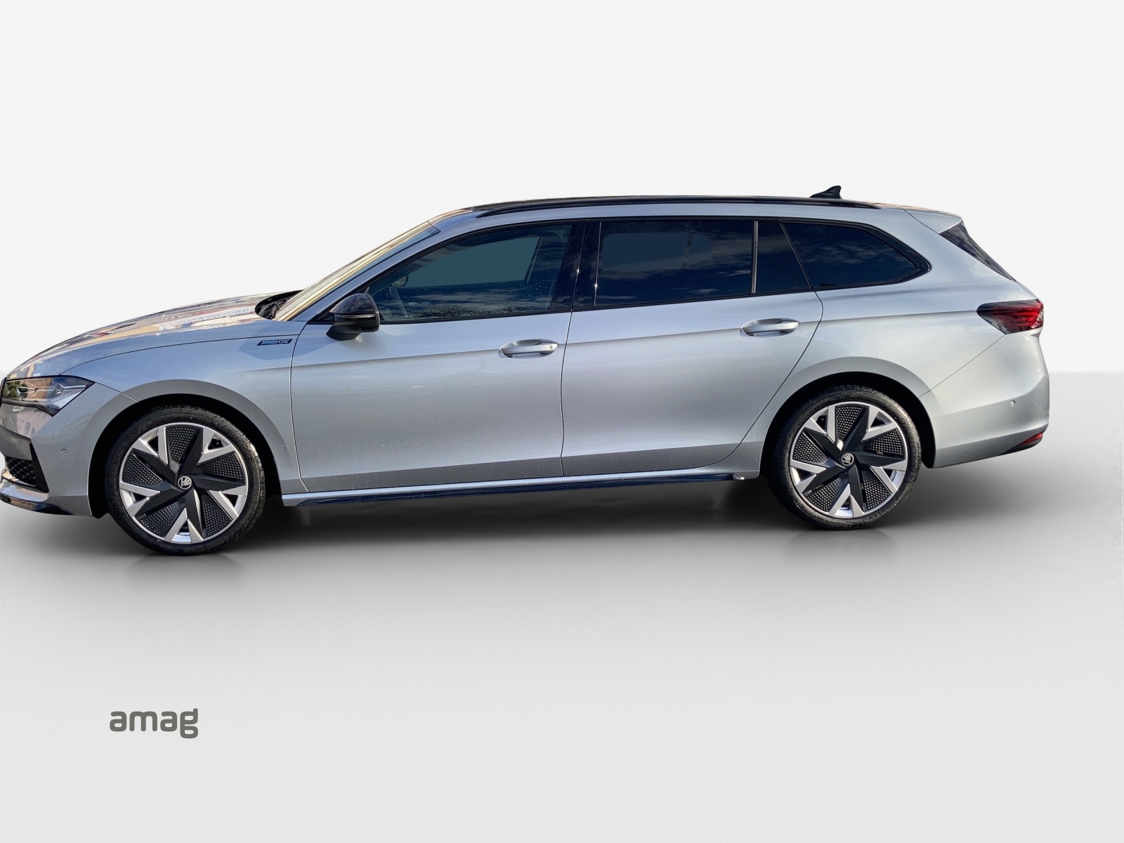 SKODA Superb Combi 2.0 TSI Sportline 4x4 DSG-image-1